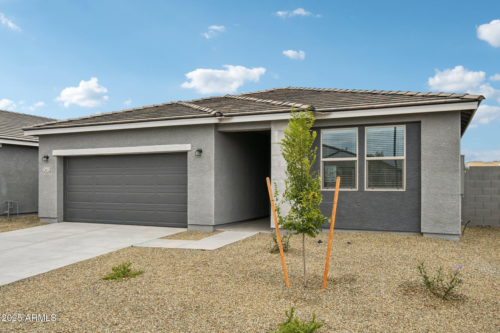 24112 W BOWKER Street