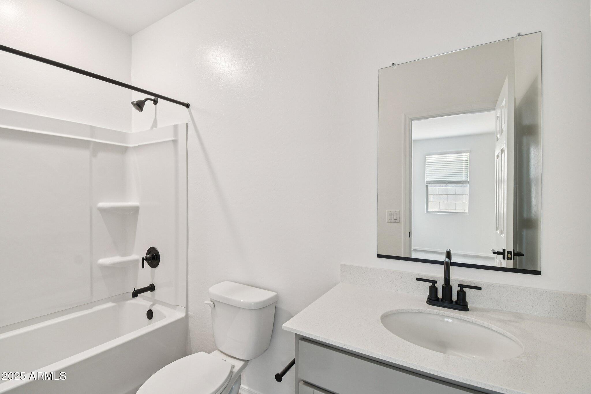 24112 W BOWKER Street