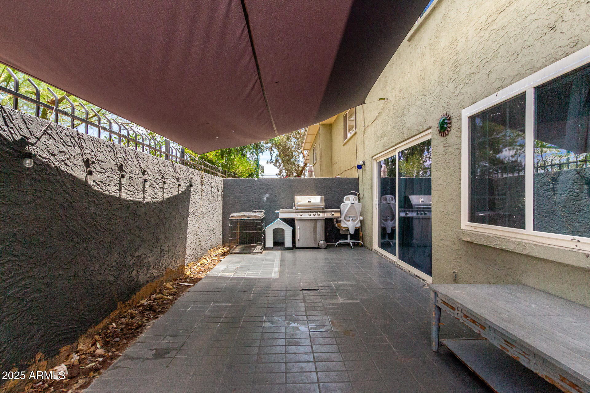 1910 W BELMONT Avenue, 34