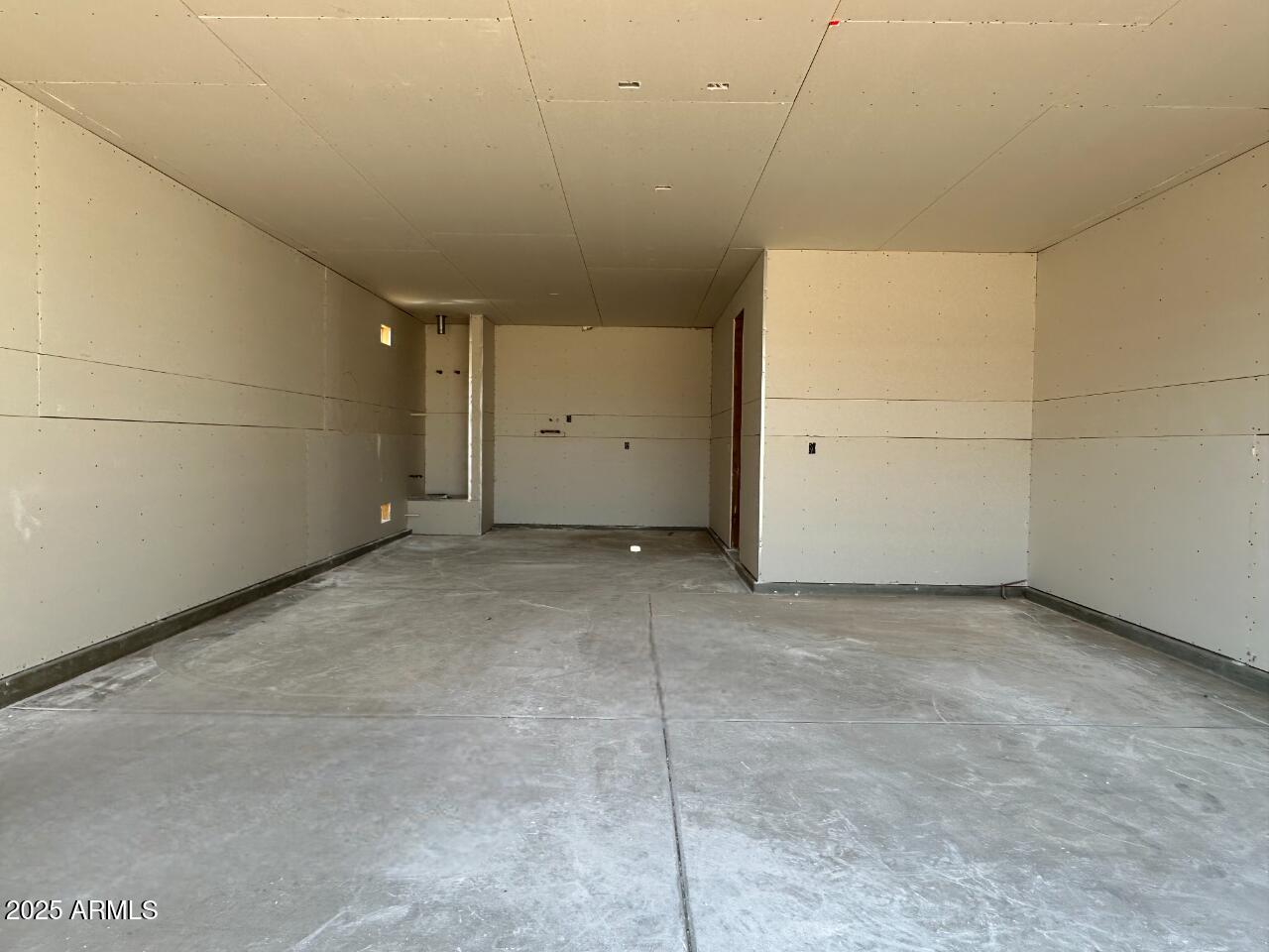 5532 W HOPI Trail