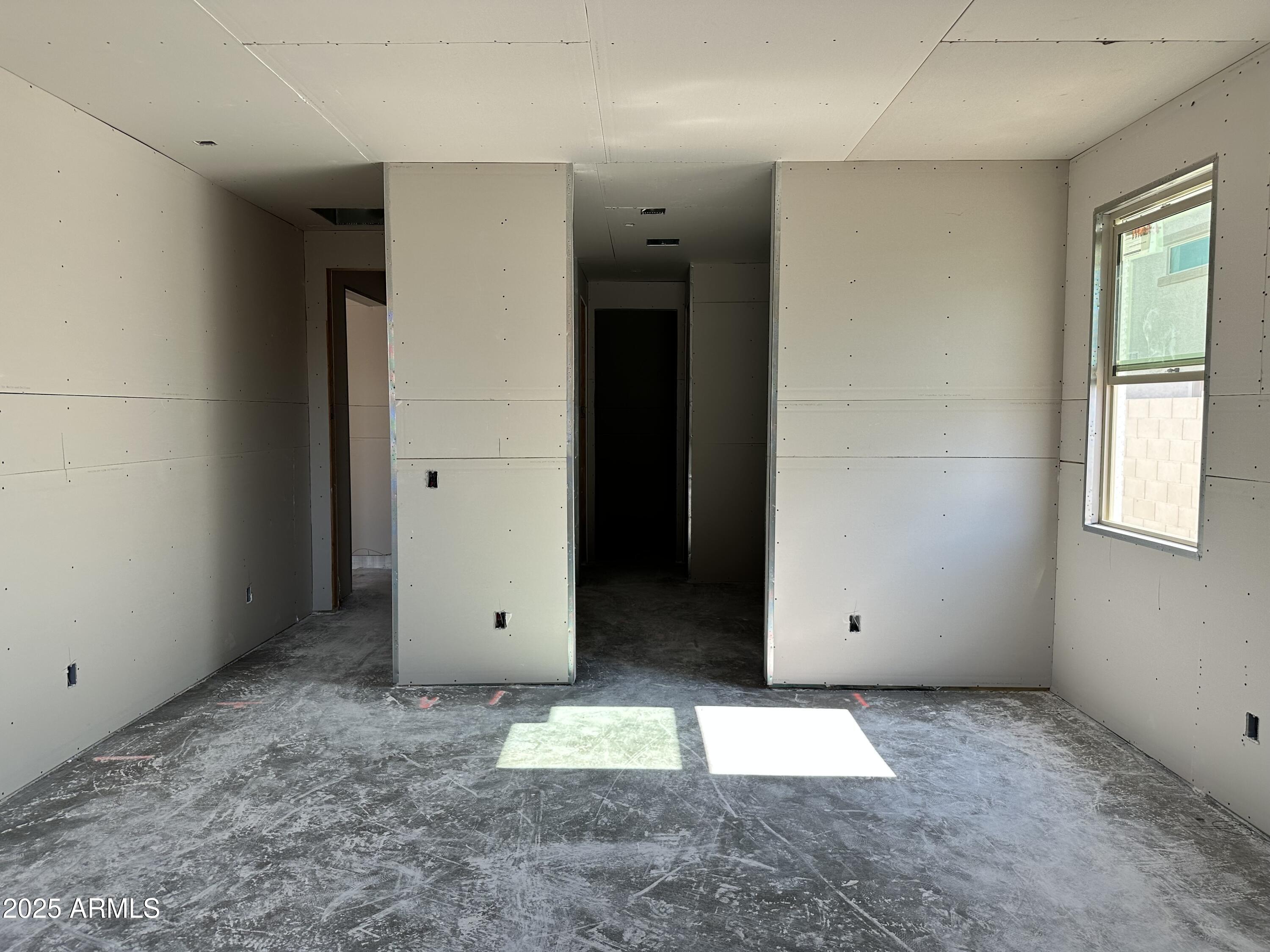 5532 W HOPI Trail