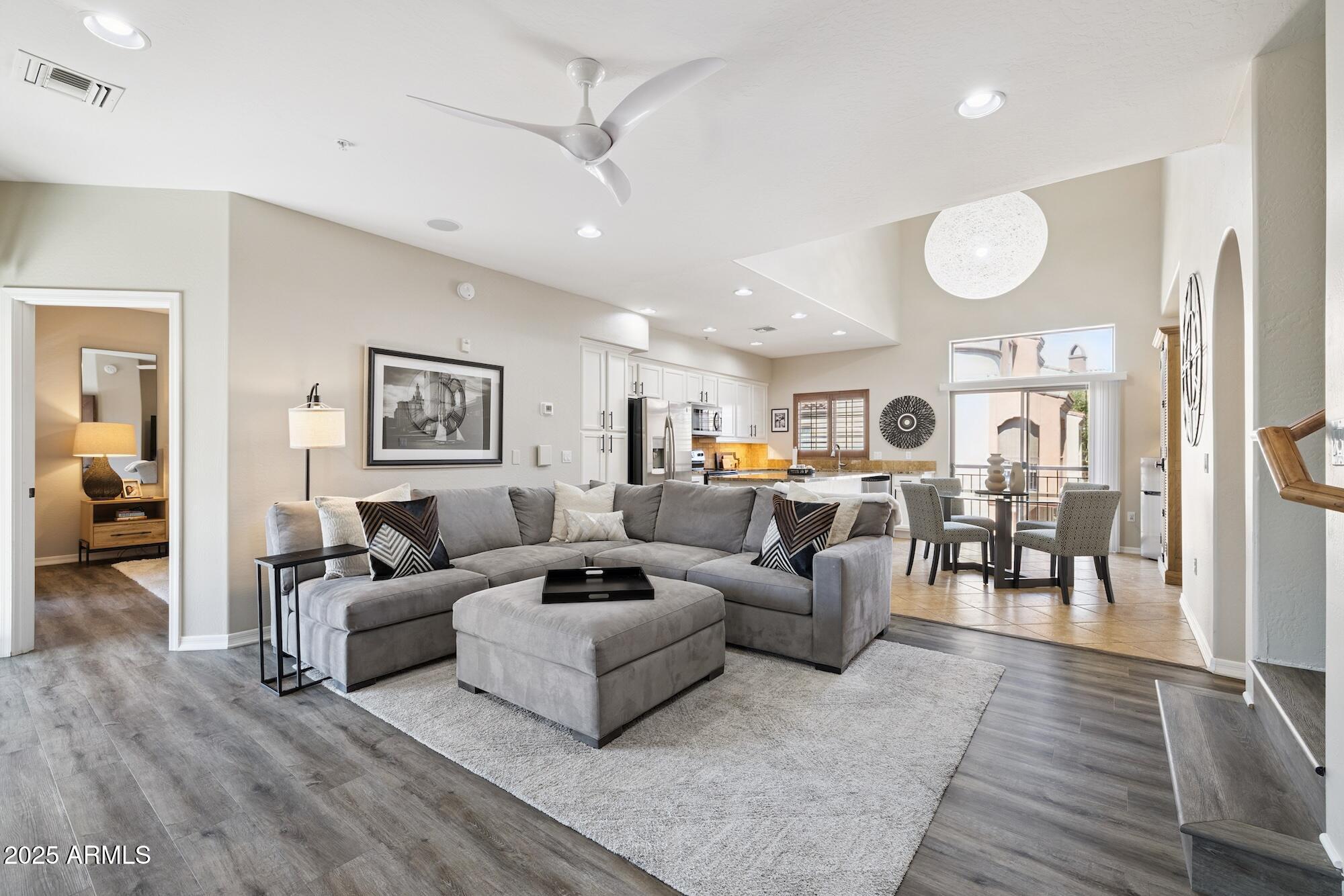 3935 E ROUGH RIDER Road, 1024