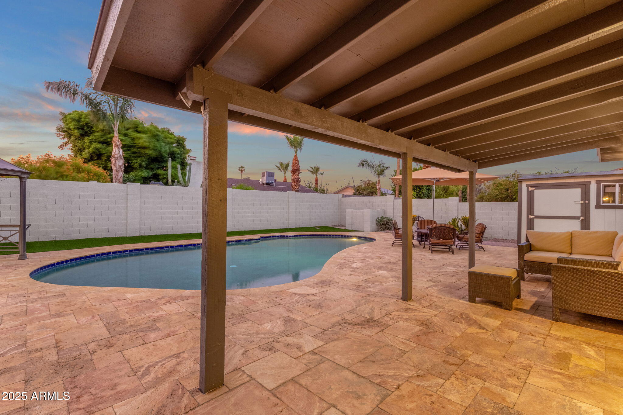 4348 E SHEENA Drive