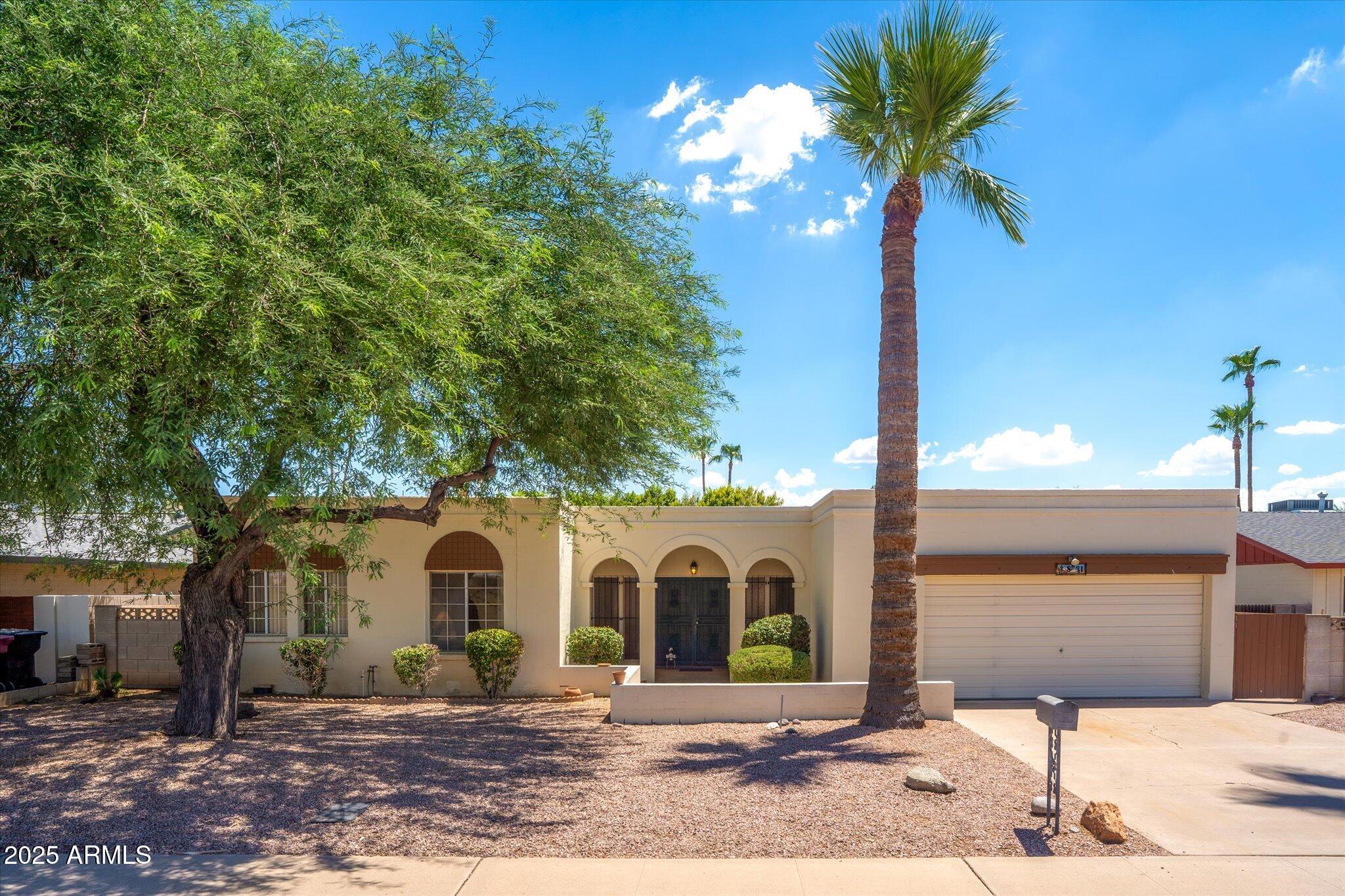 8331 E REDWING Road