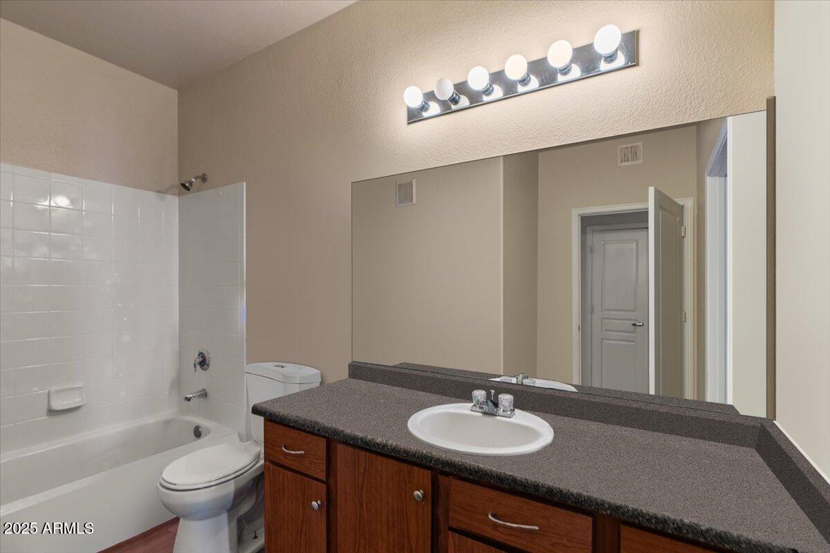 1941 S PIERPONT Drive, 2032