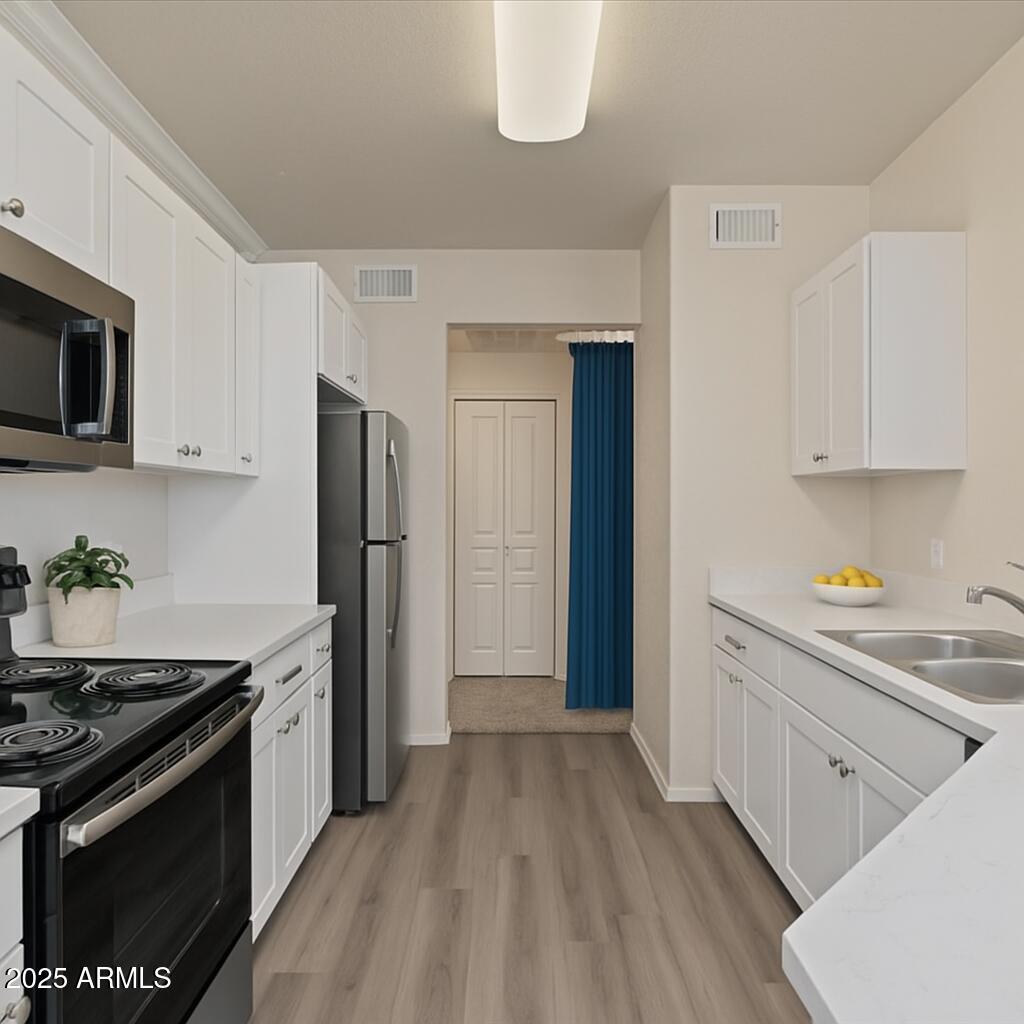 1941 S PIERPONT Drive, 2032