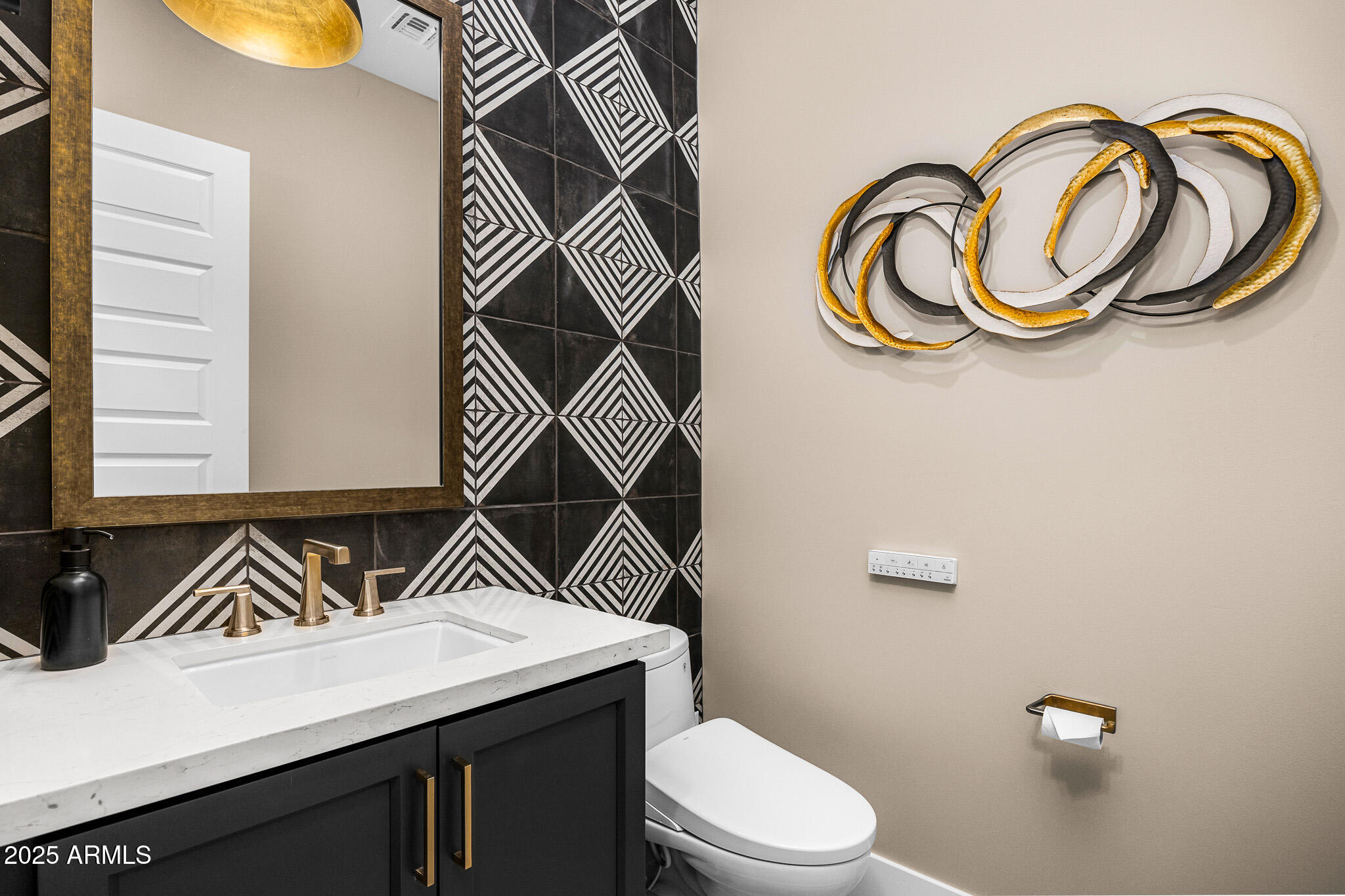 13195 E JUAN TABO Road