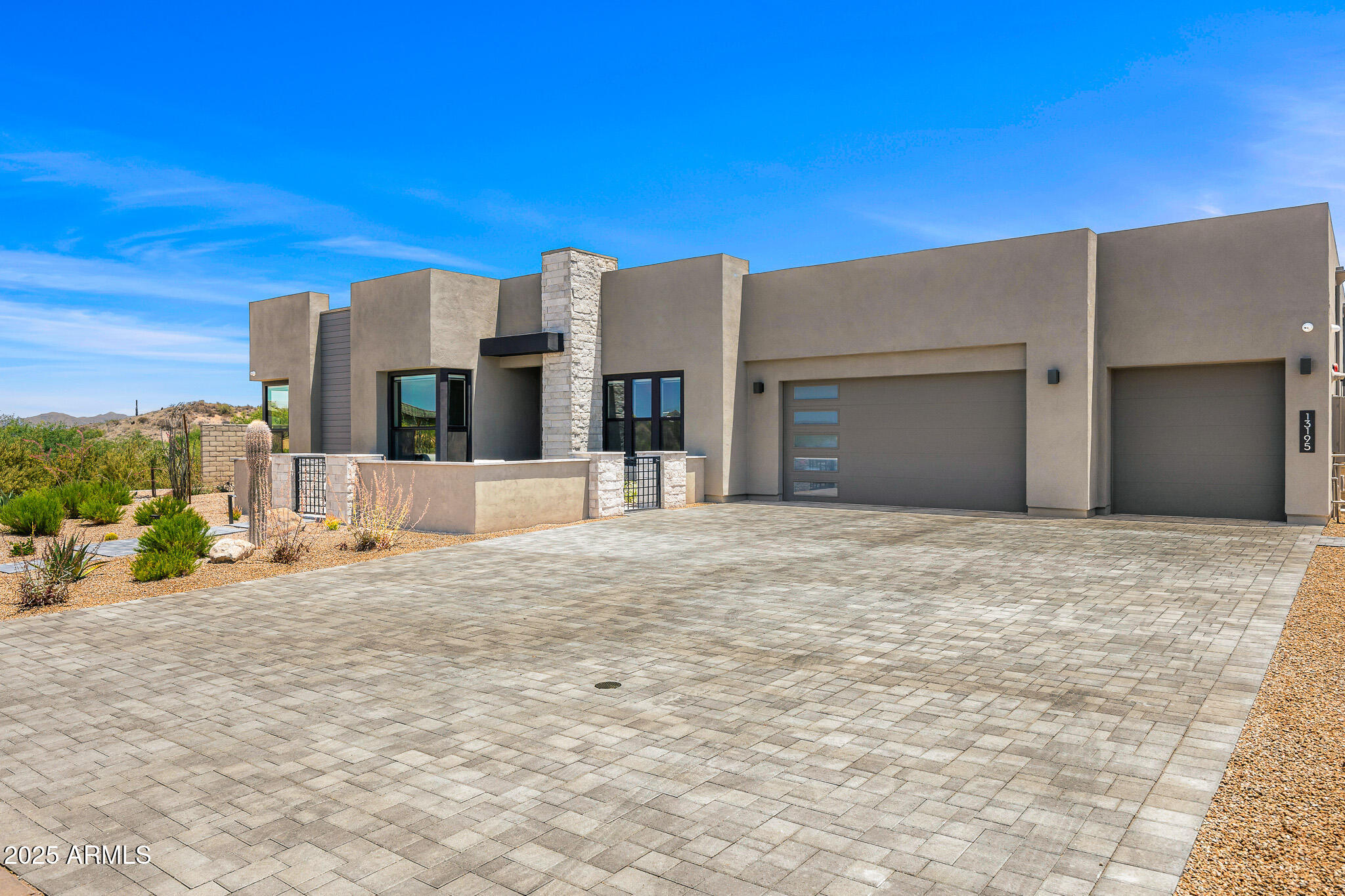 13195 E JUAN TABO Road