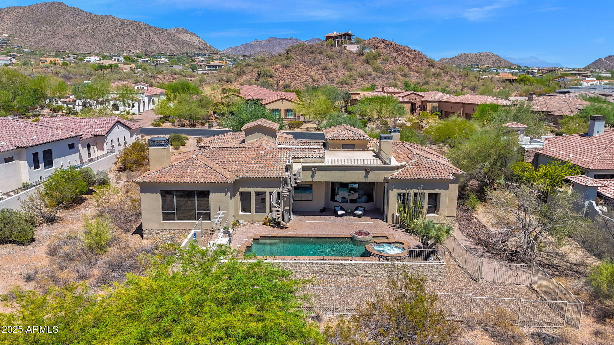 3254 N LADERA Circle