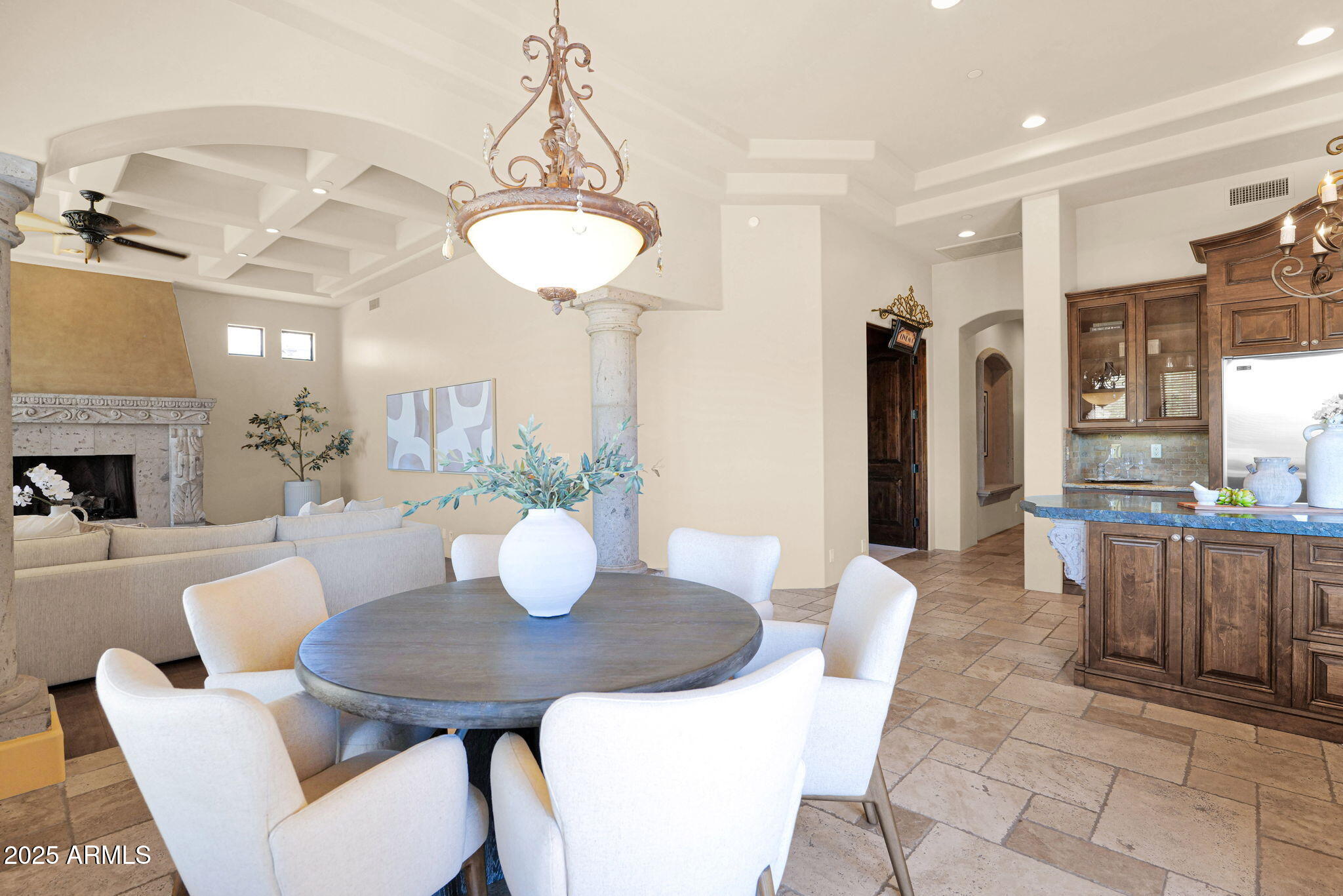 3254 N LADERA Circle