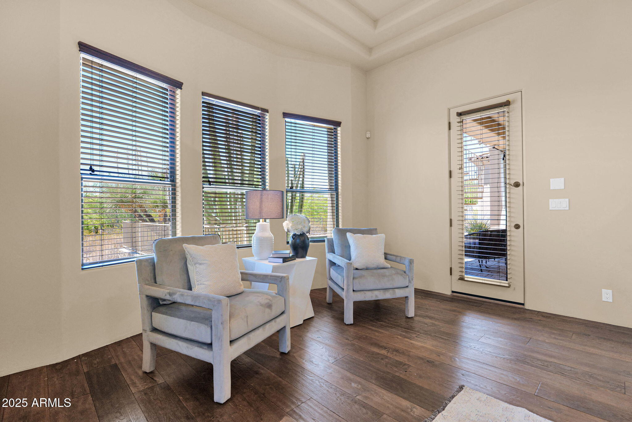 3254 N LADERA Circle