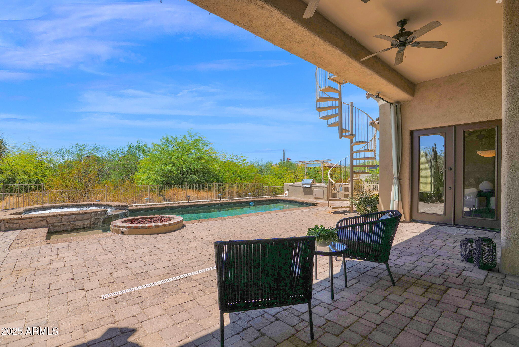 3254 N LADERA Circle