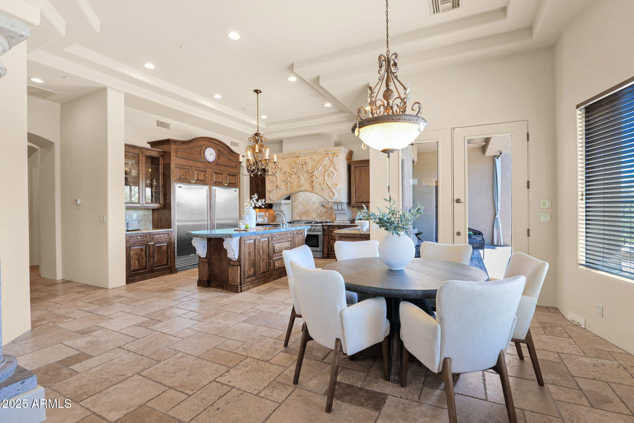 3254 N LADERA Circle