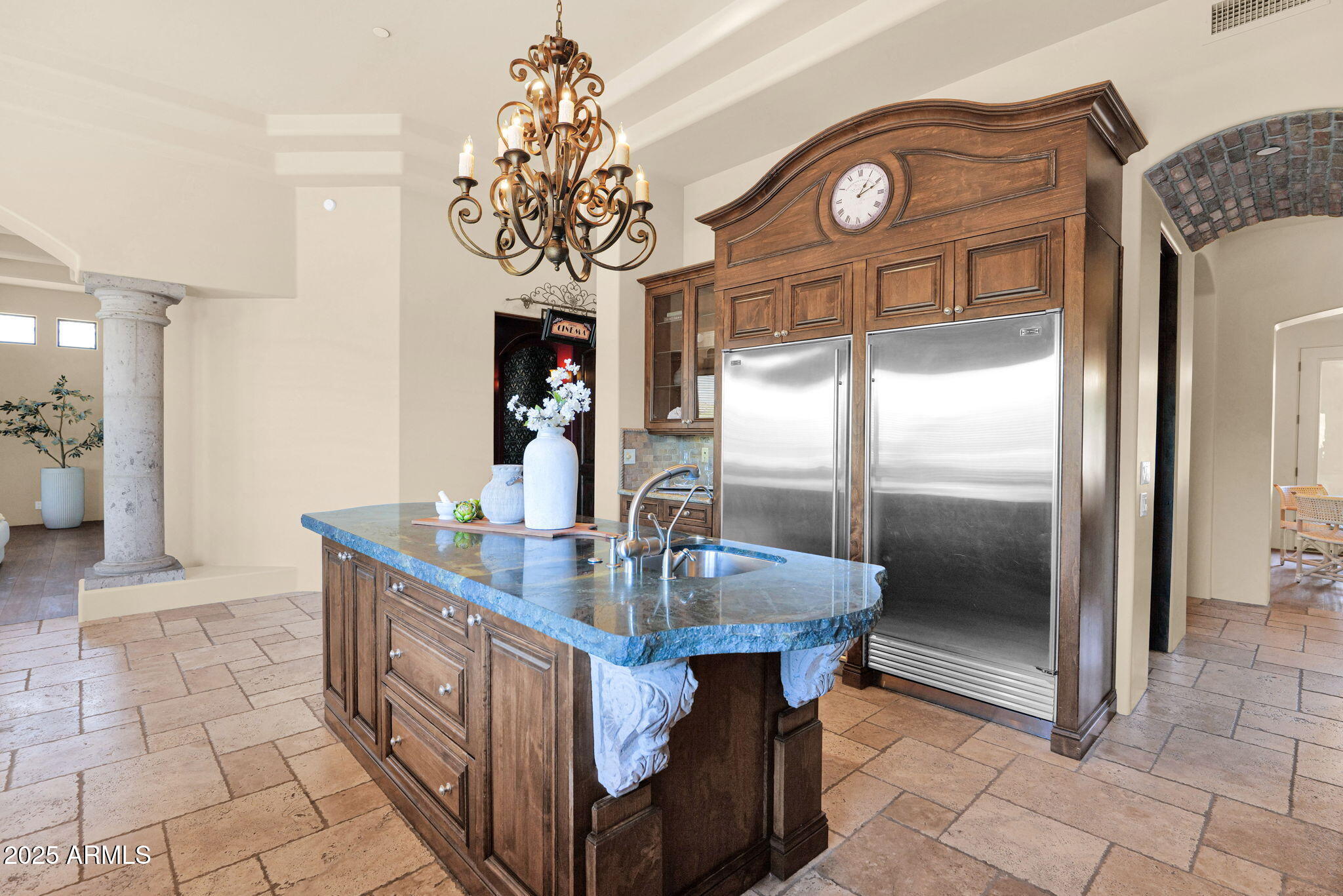 3254 N LADERA Circle