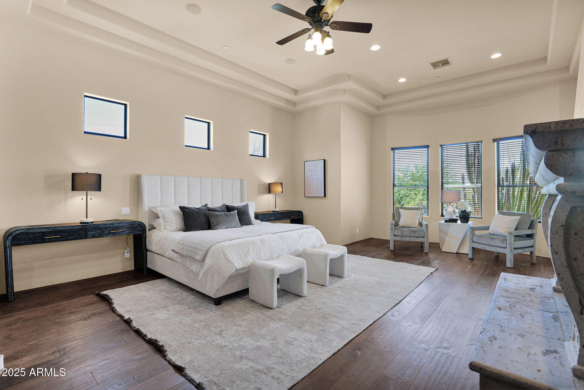 3254 N LADERA Circle