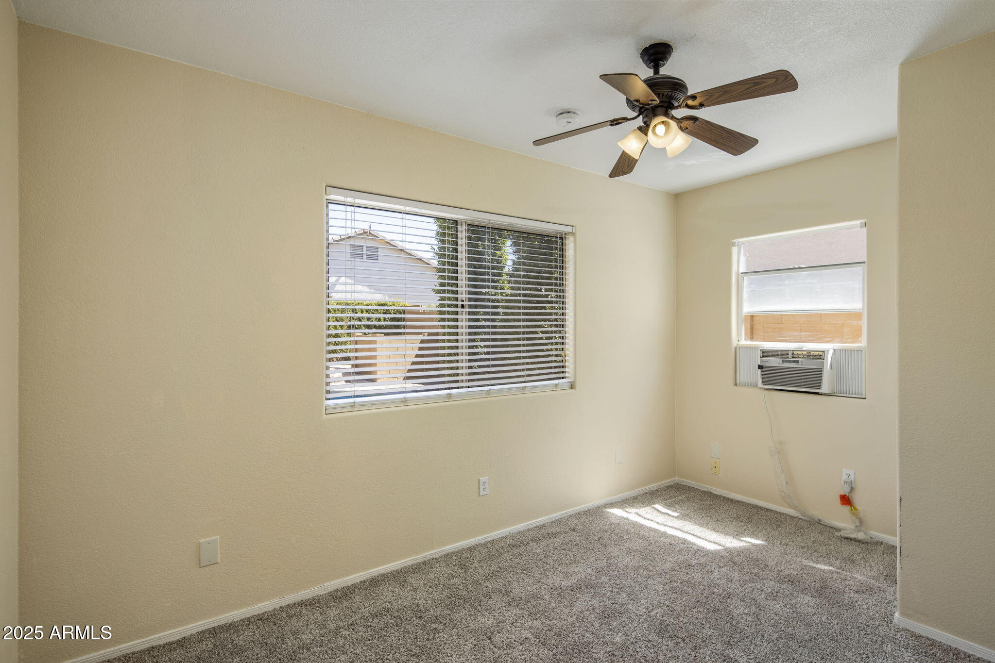 14274 W WELDON Avenue