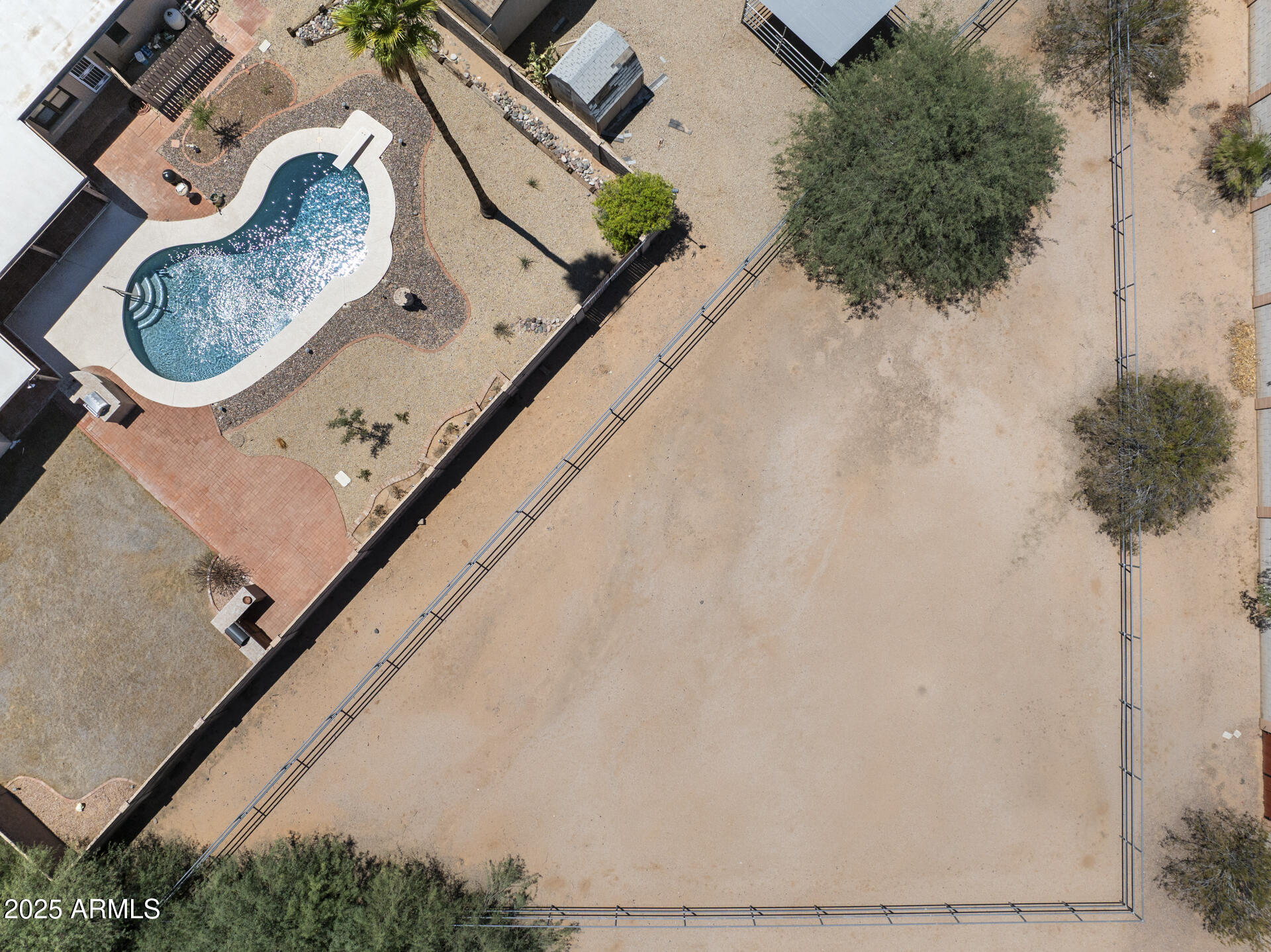 8426 E PARADISE Drive