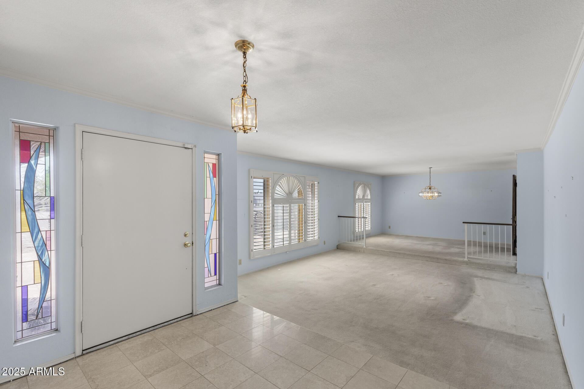 8426 E PARADISE Drive