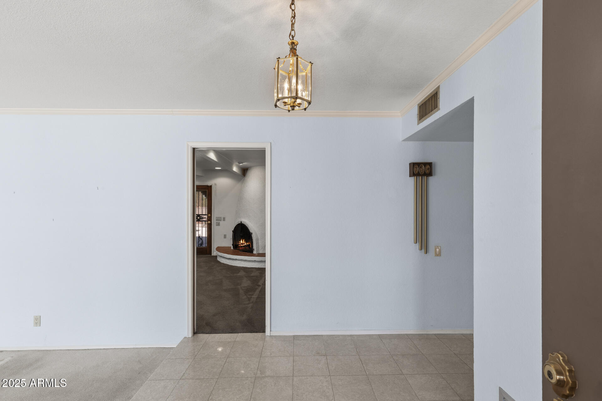 8426 E PARADISE Drive