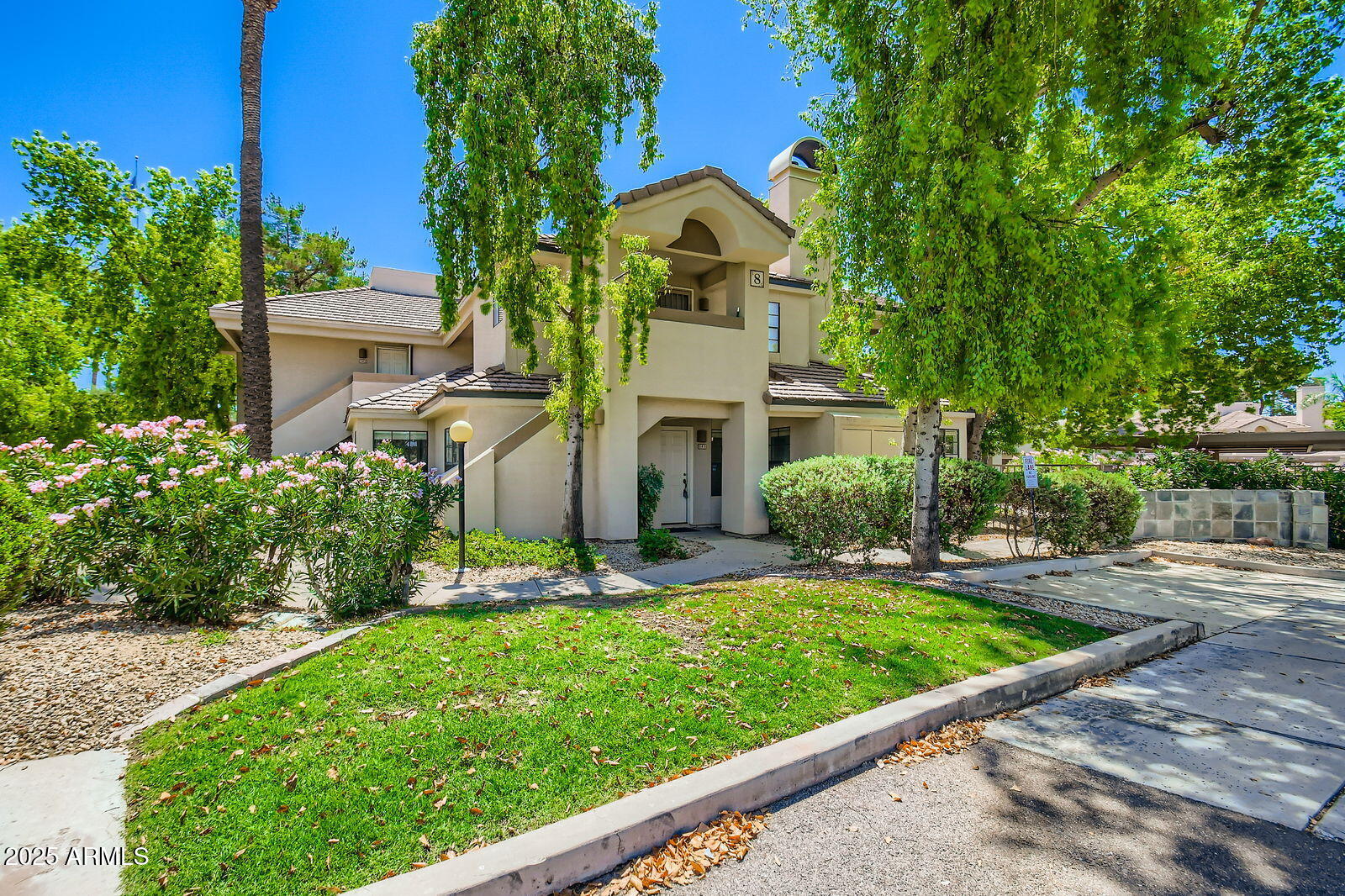 6885 E COCHISE Road, 143