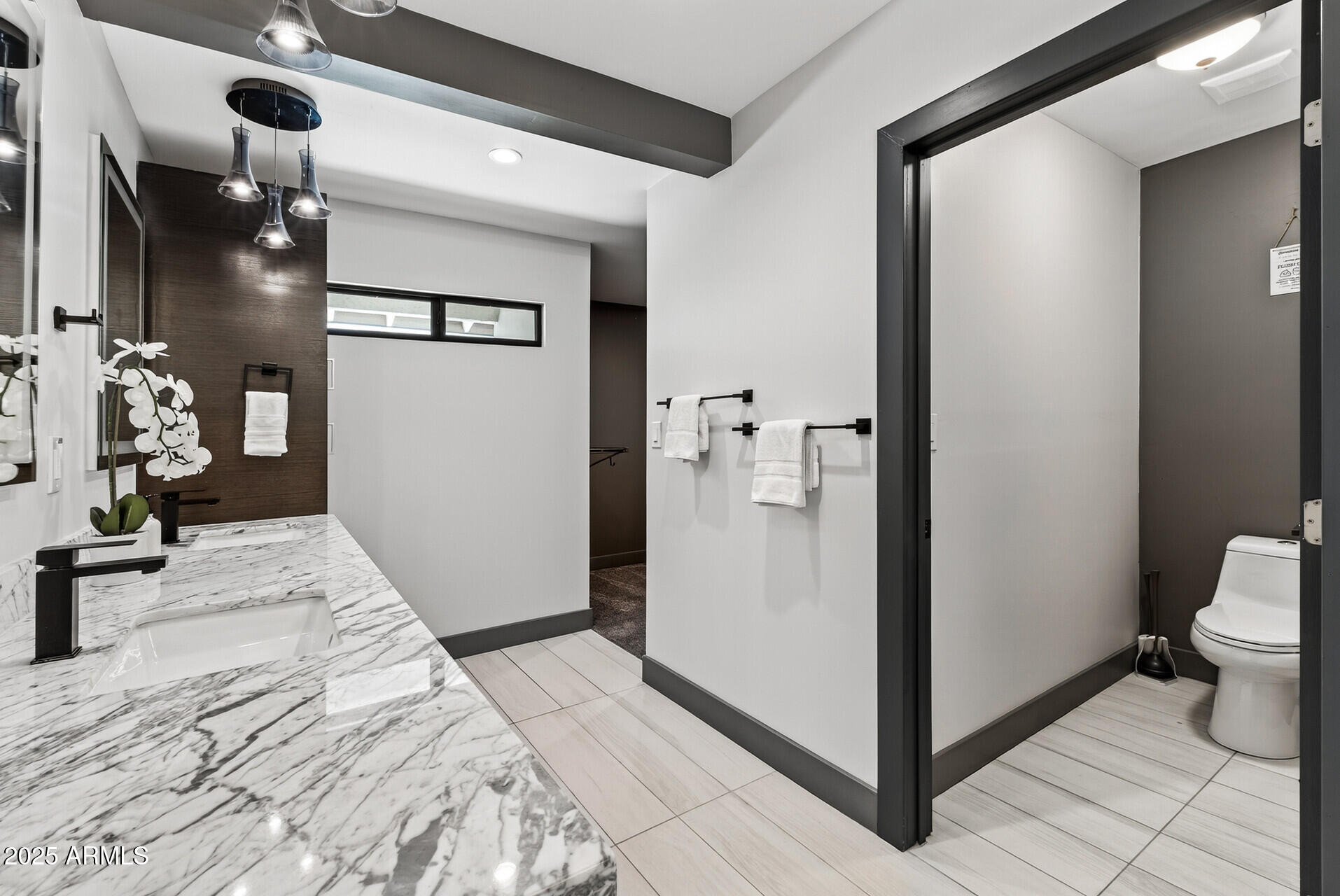 711 W NORTHERN Avenue