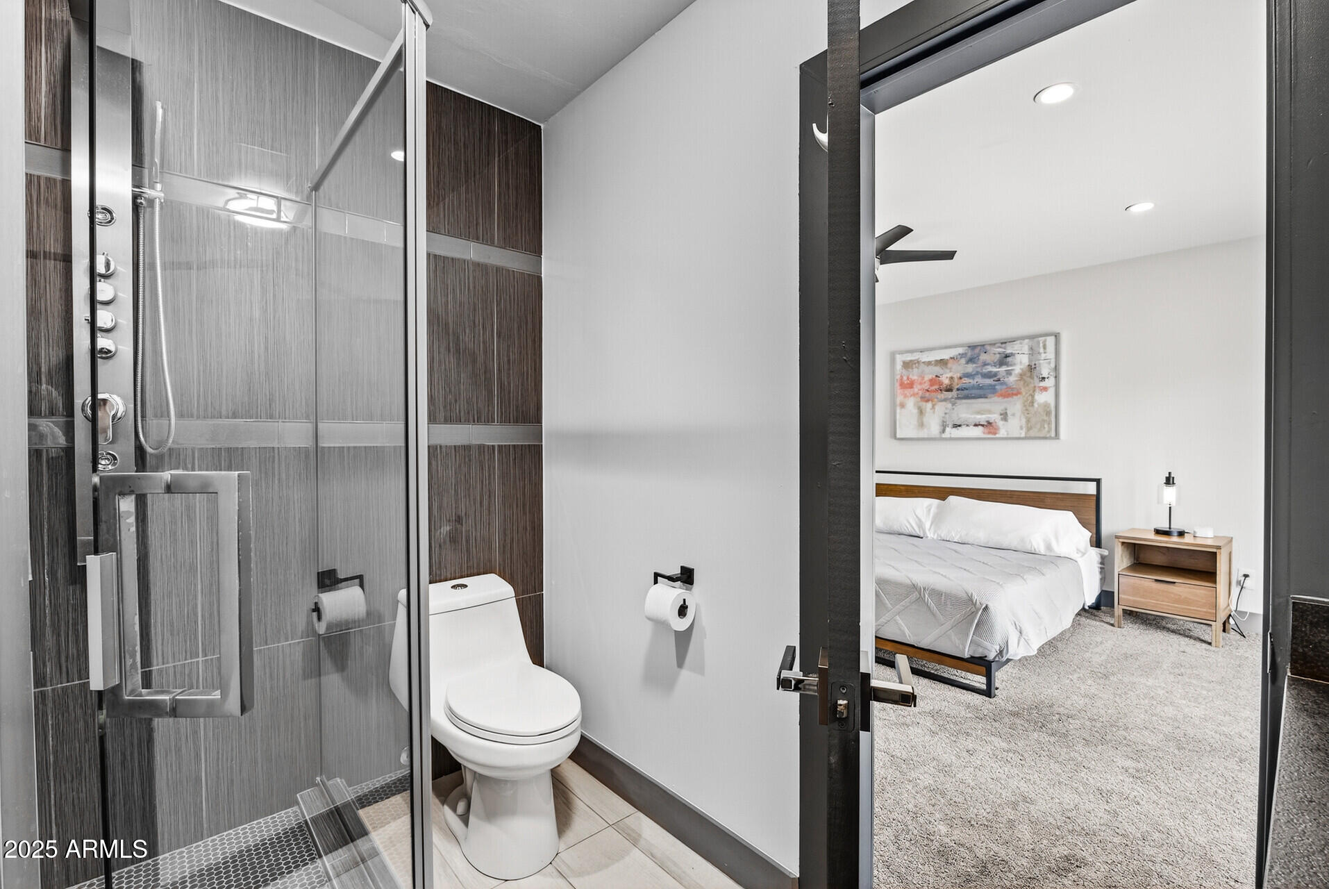 711 W NORTHERN Avenue