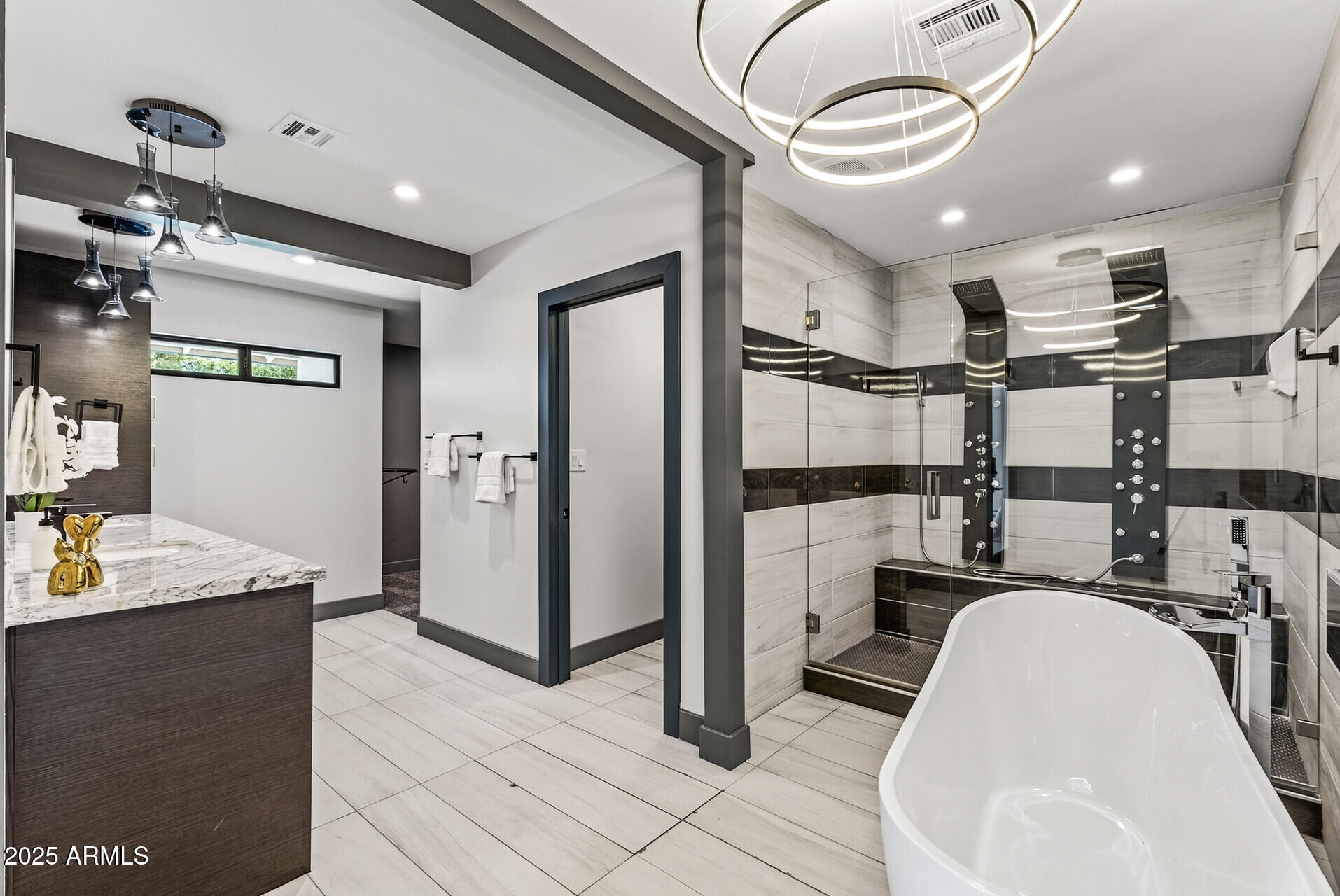 711 W NORTHERN Avenue