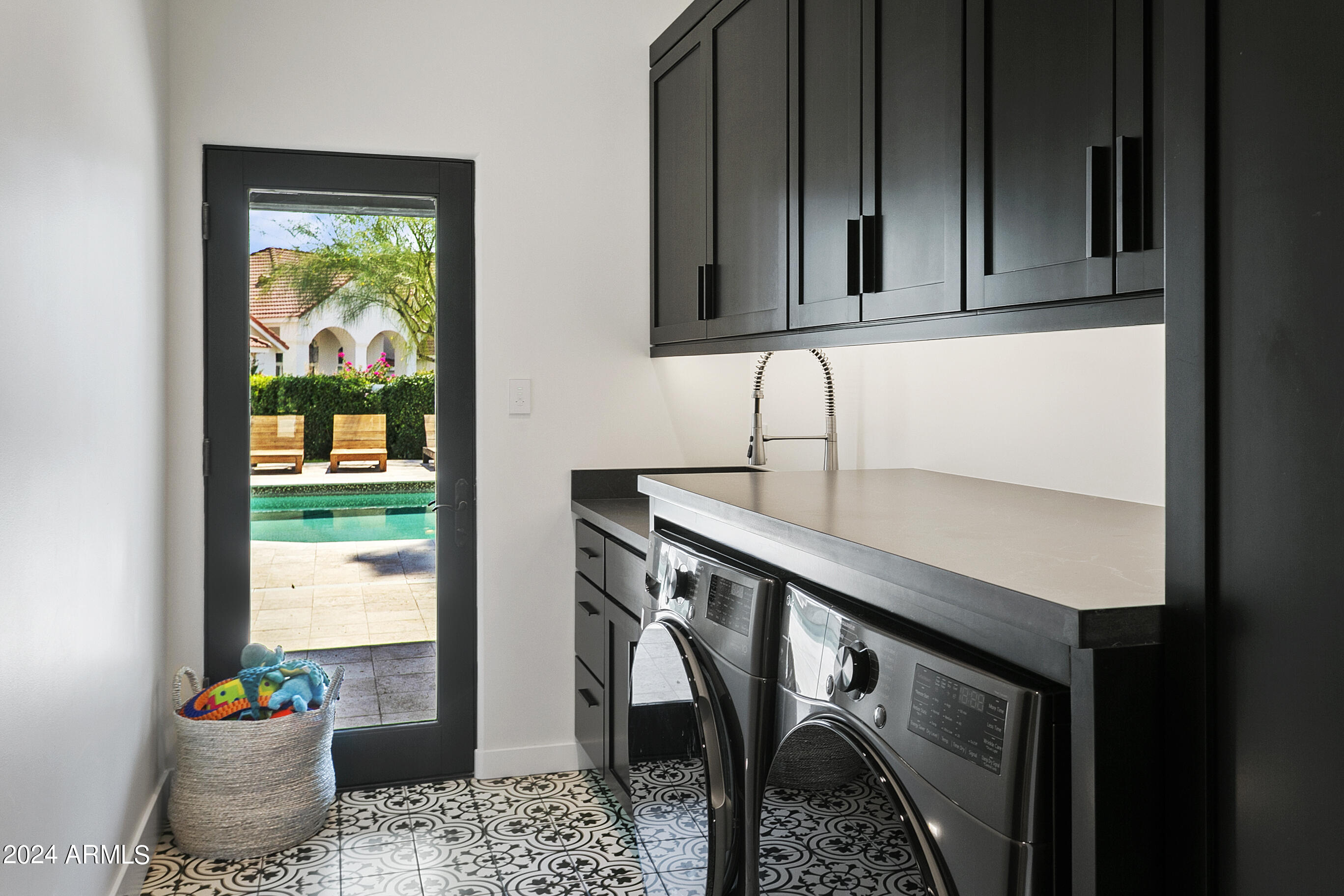 6718 E San Juan Avenue