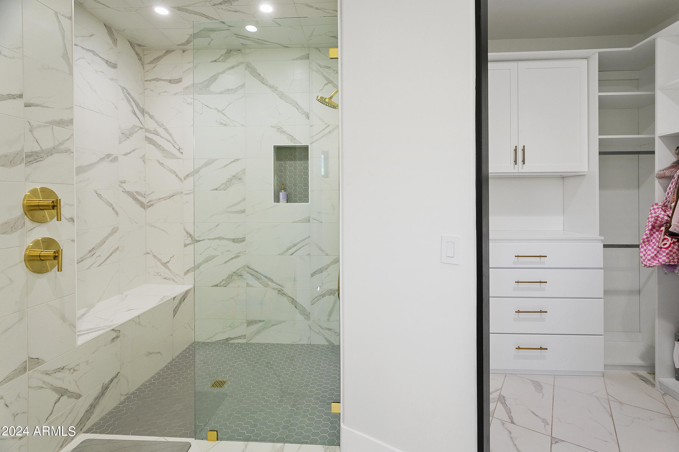 6718 E San Juan Avenue