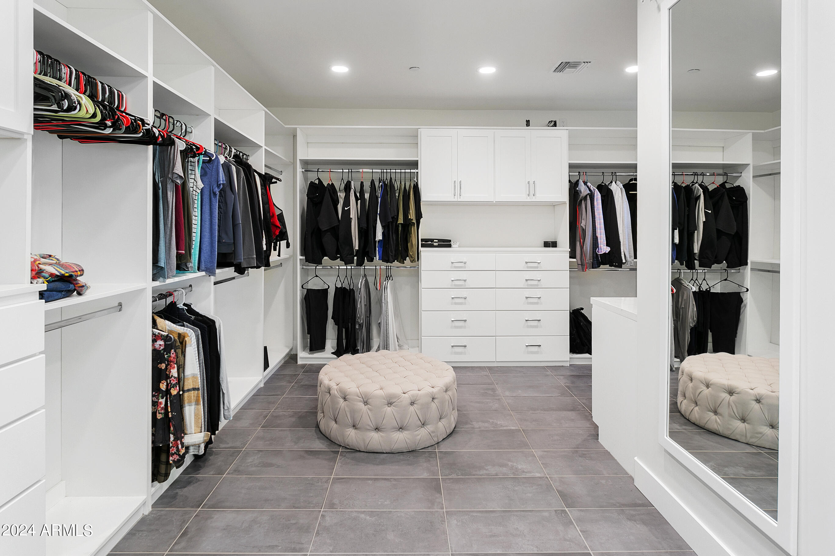 6718 E San Juan Avenue