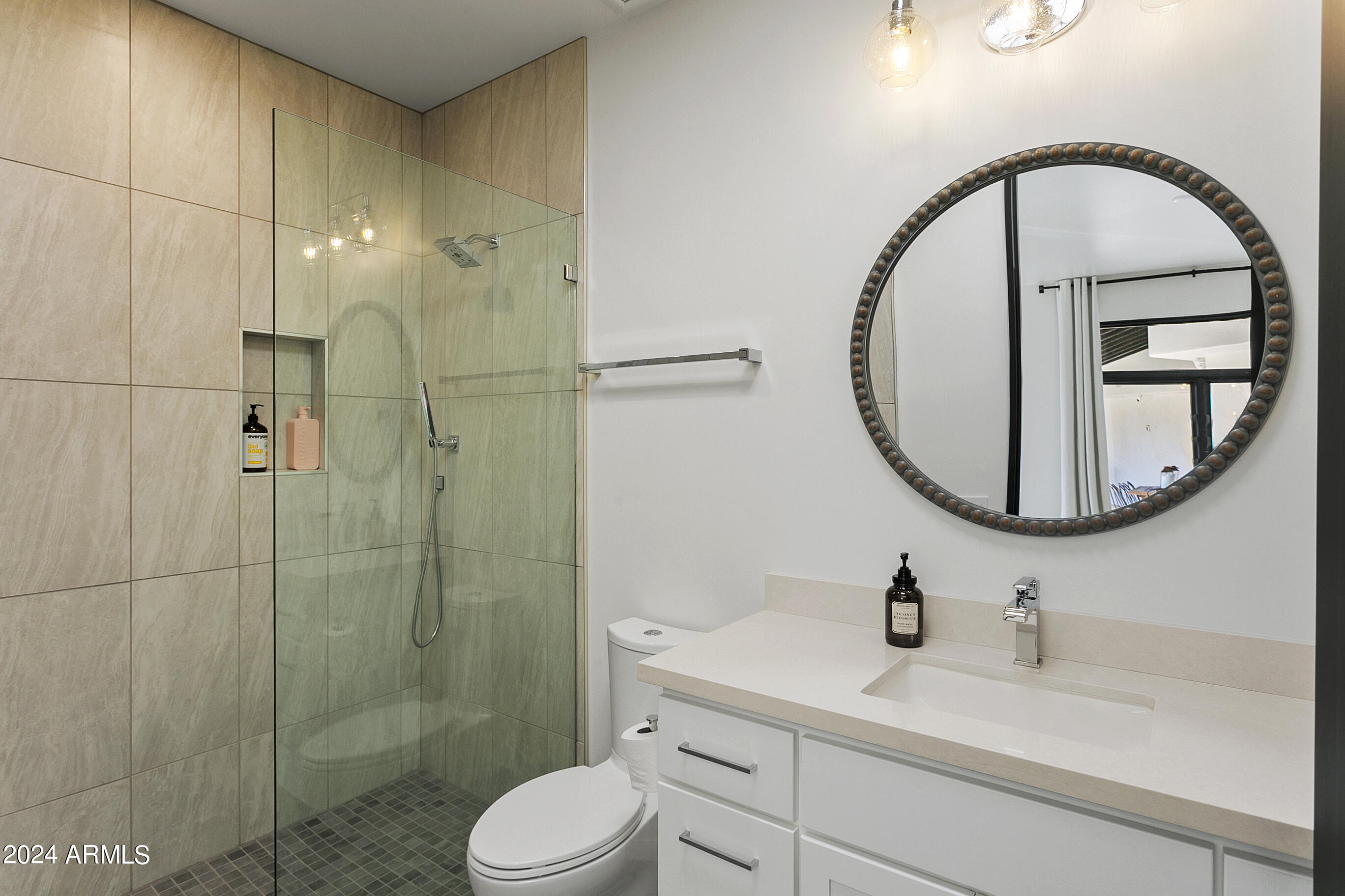 6718 E San Juan Avenue