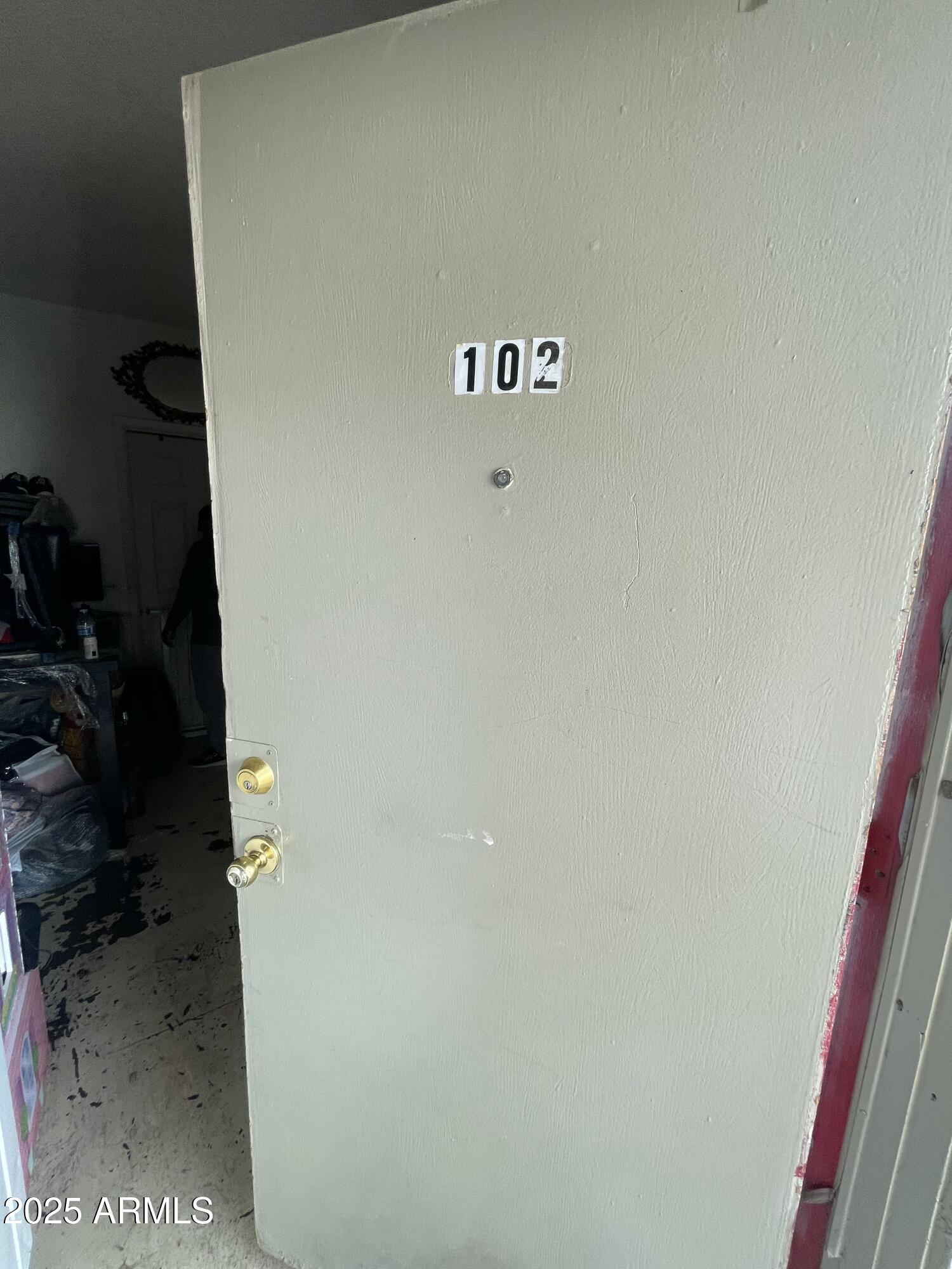 2822 E KATHLEEN Road