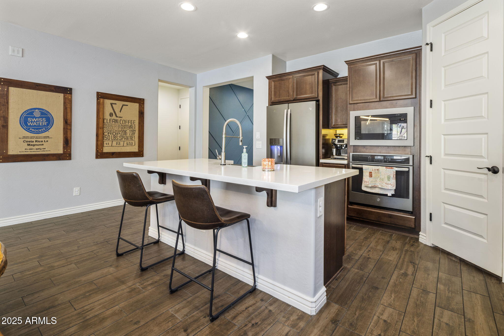 4352 S INTENSITY Drive