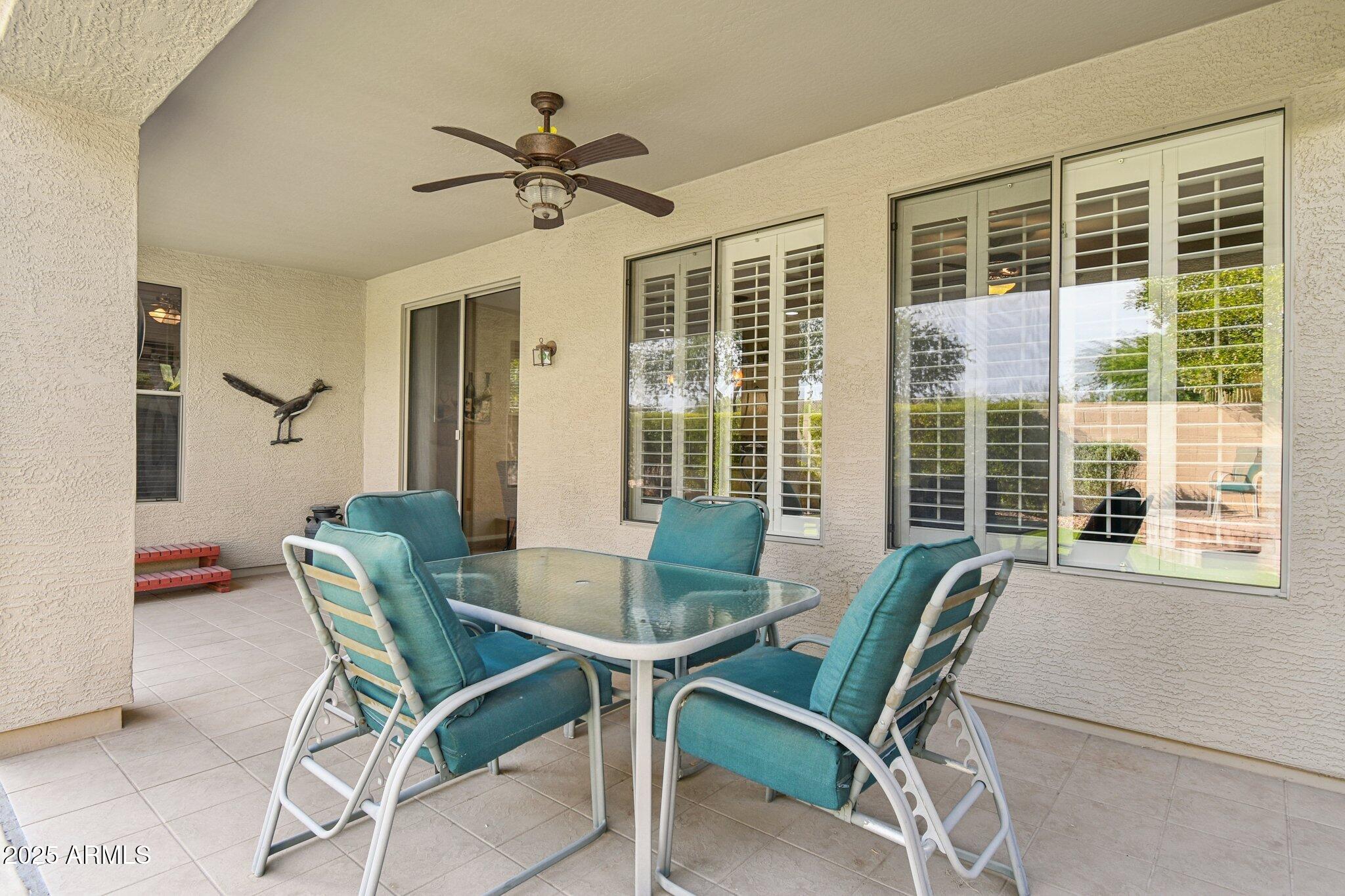 2533 W KIT CARSON Trail