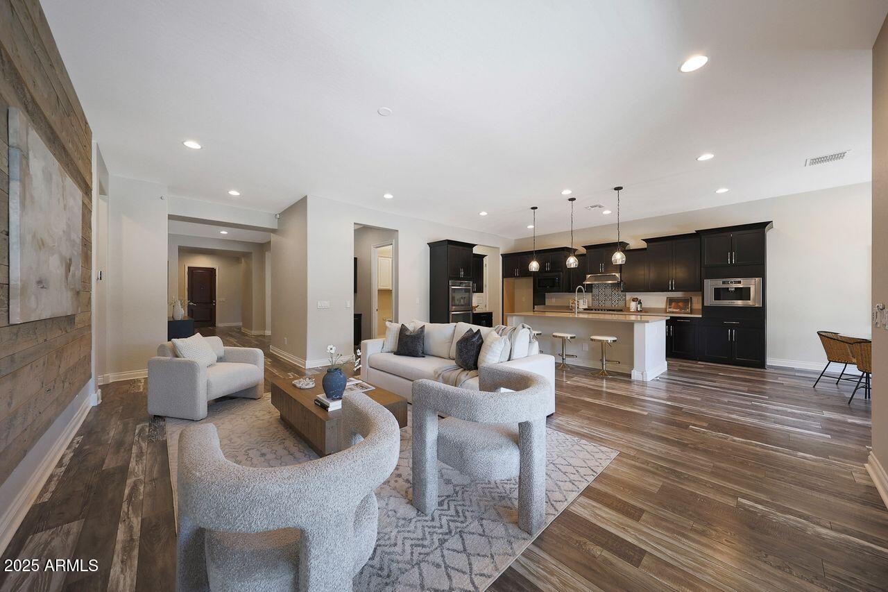 10559 E DIFFRACTION Avenue