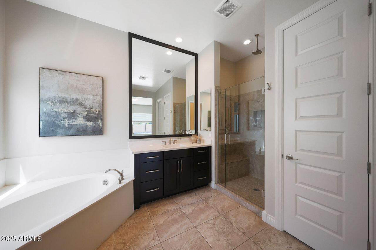 10559 E DIFFRACTION Avenue