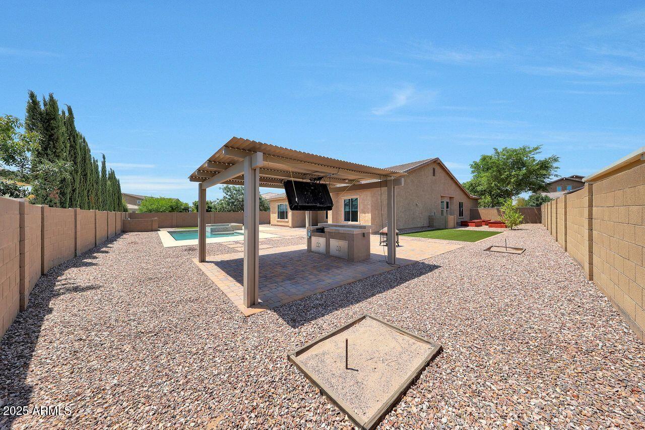 10559 E DIFFRACTION Avenue