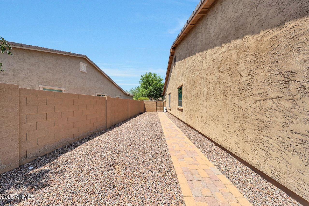 10559 E DIFFRACTION Avenue