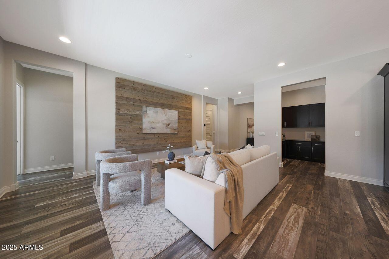 10559 E DIFFRACTION Avenue