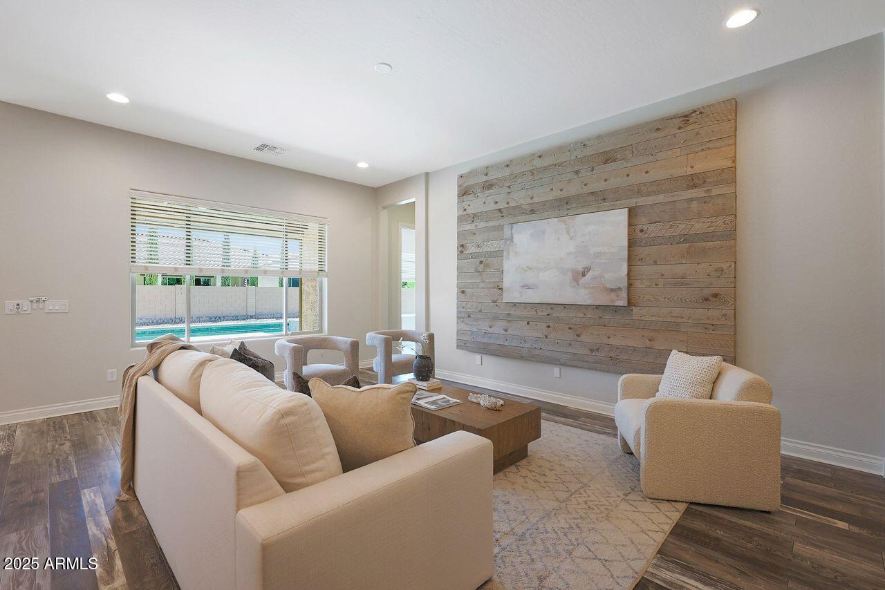 10559 E DIFFRACTION Avenue