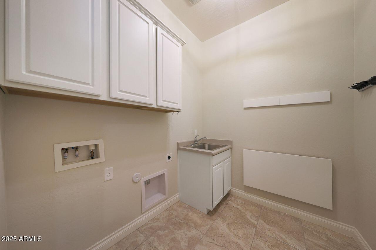 10559 E DIFFRACTION Avenue