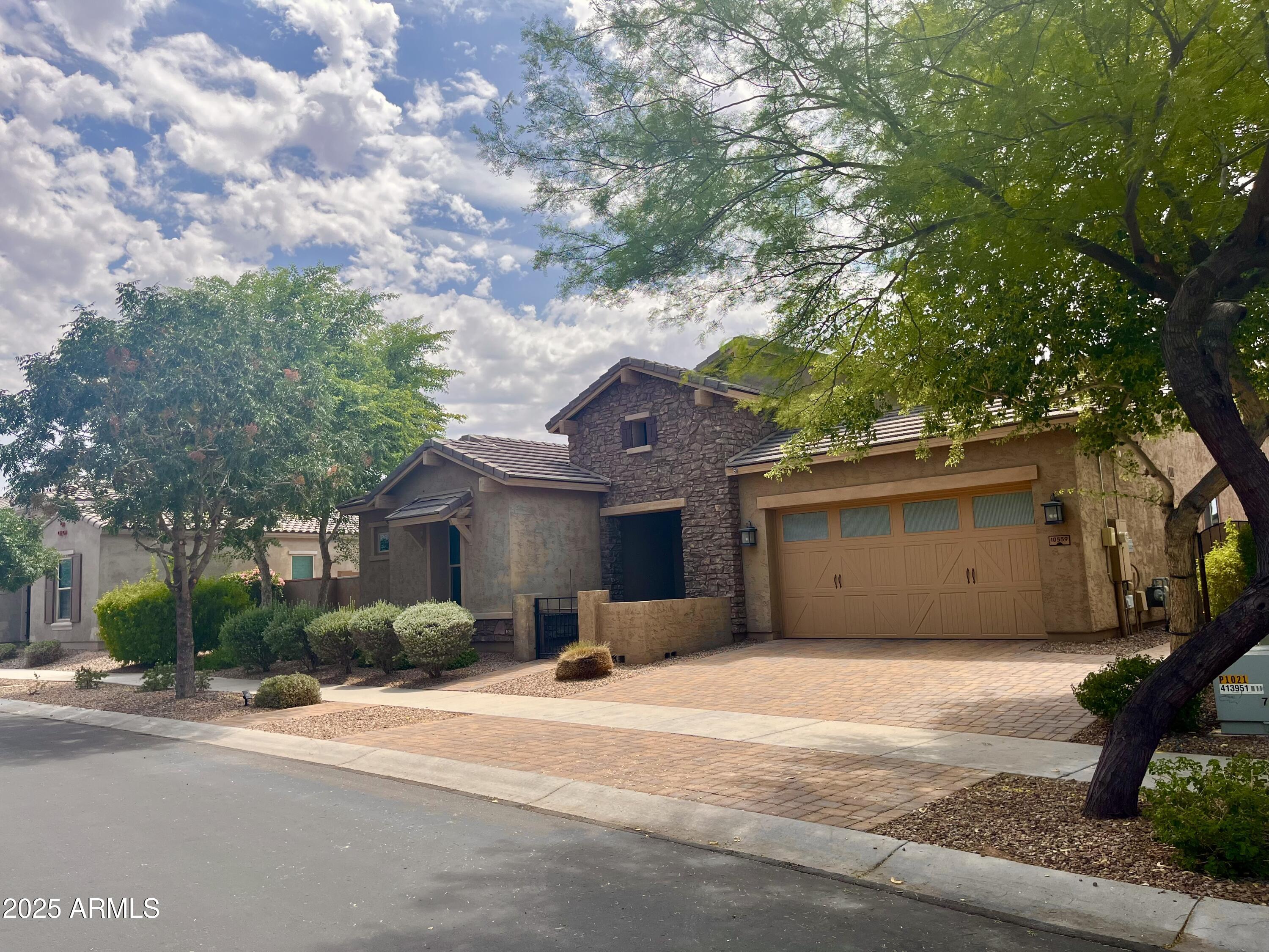 10559 E DIFFRACTION Avenue