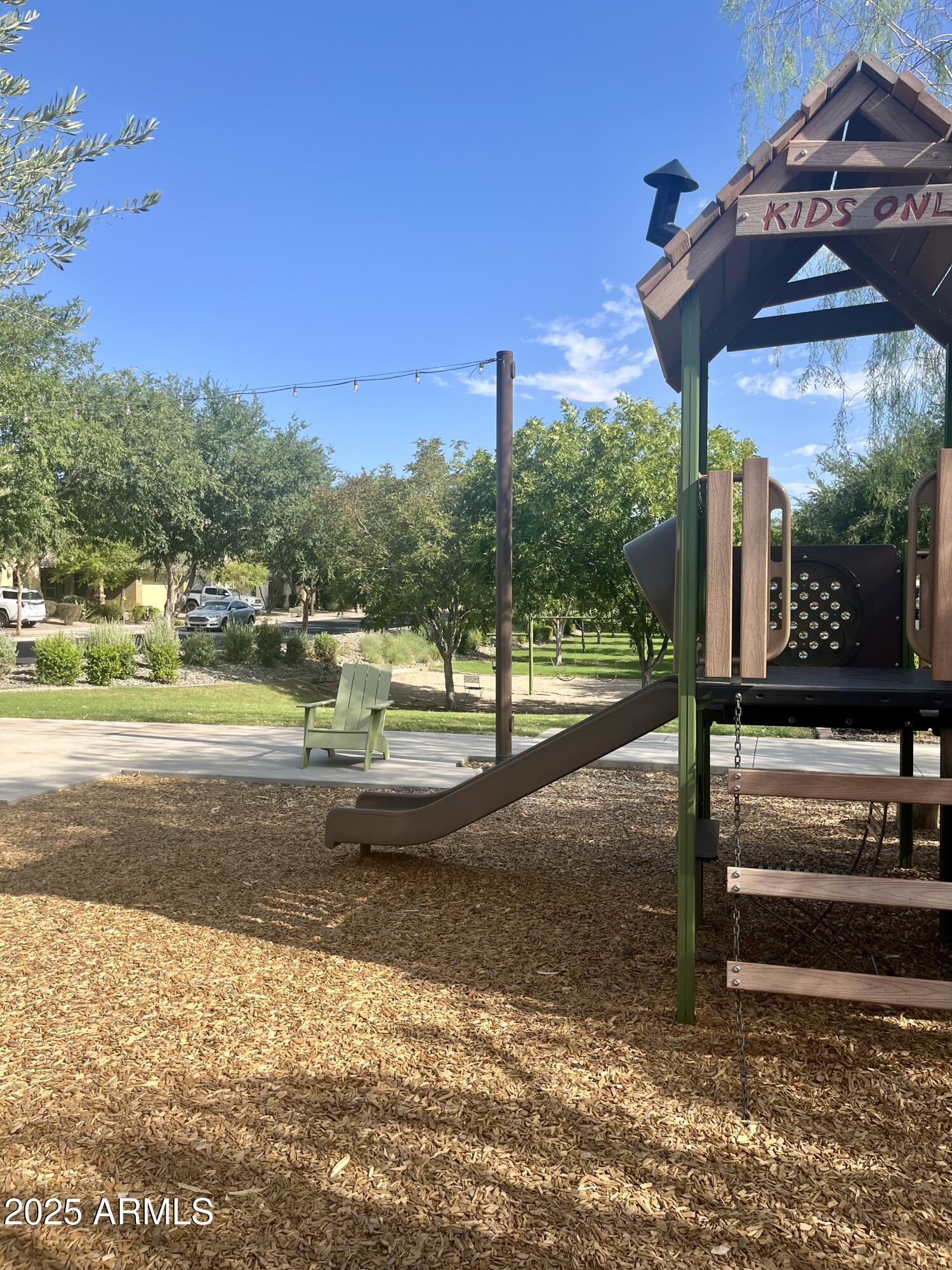 10559 E DIFFRACTION Avenue