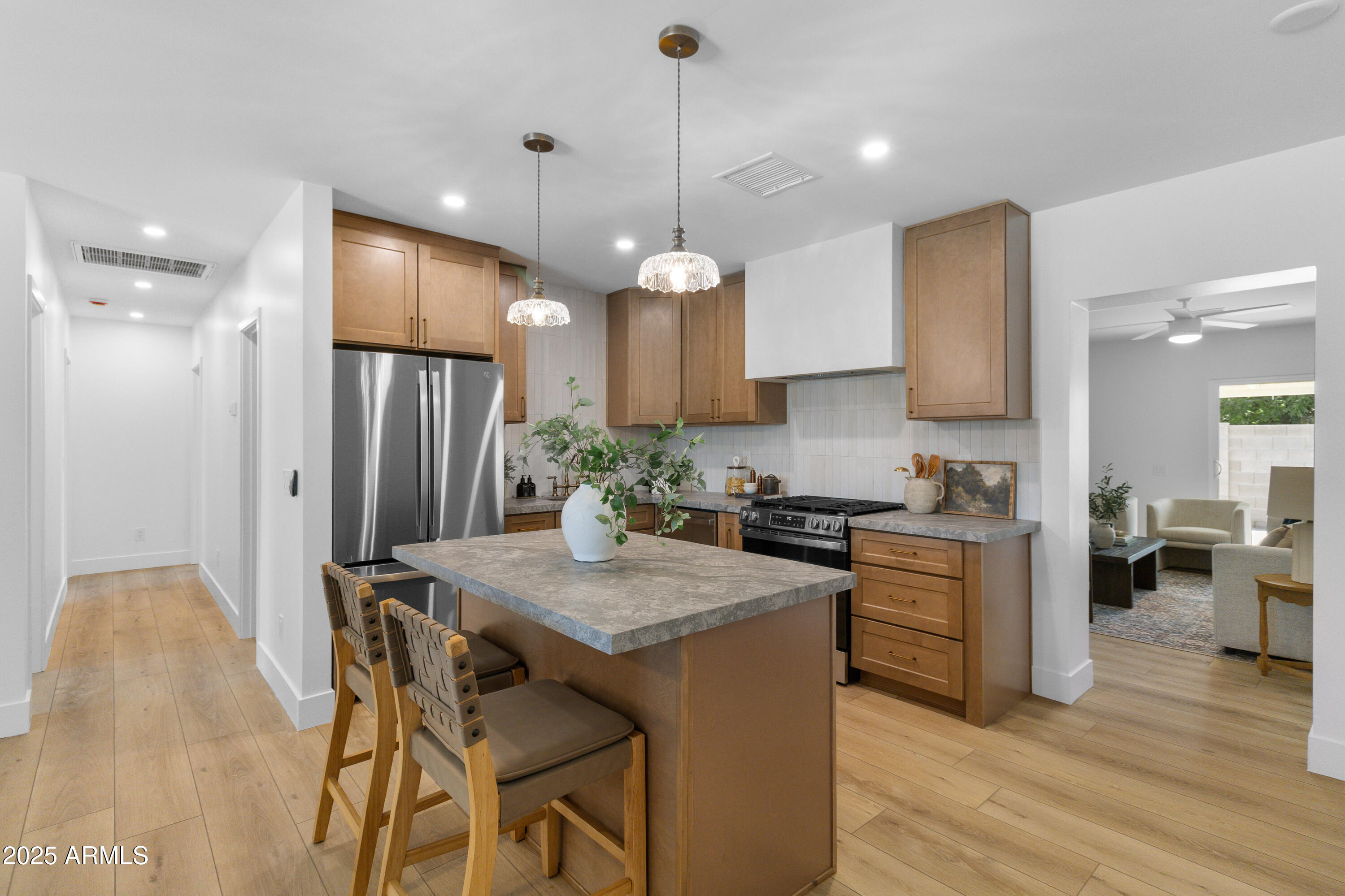 5331 E VIRGINIA Avenue