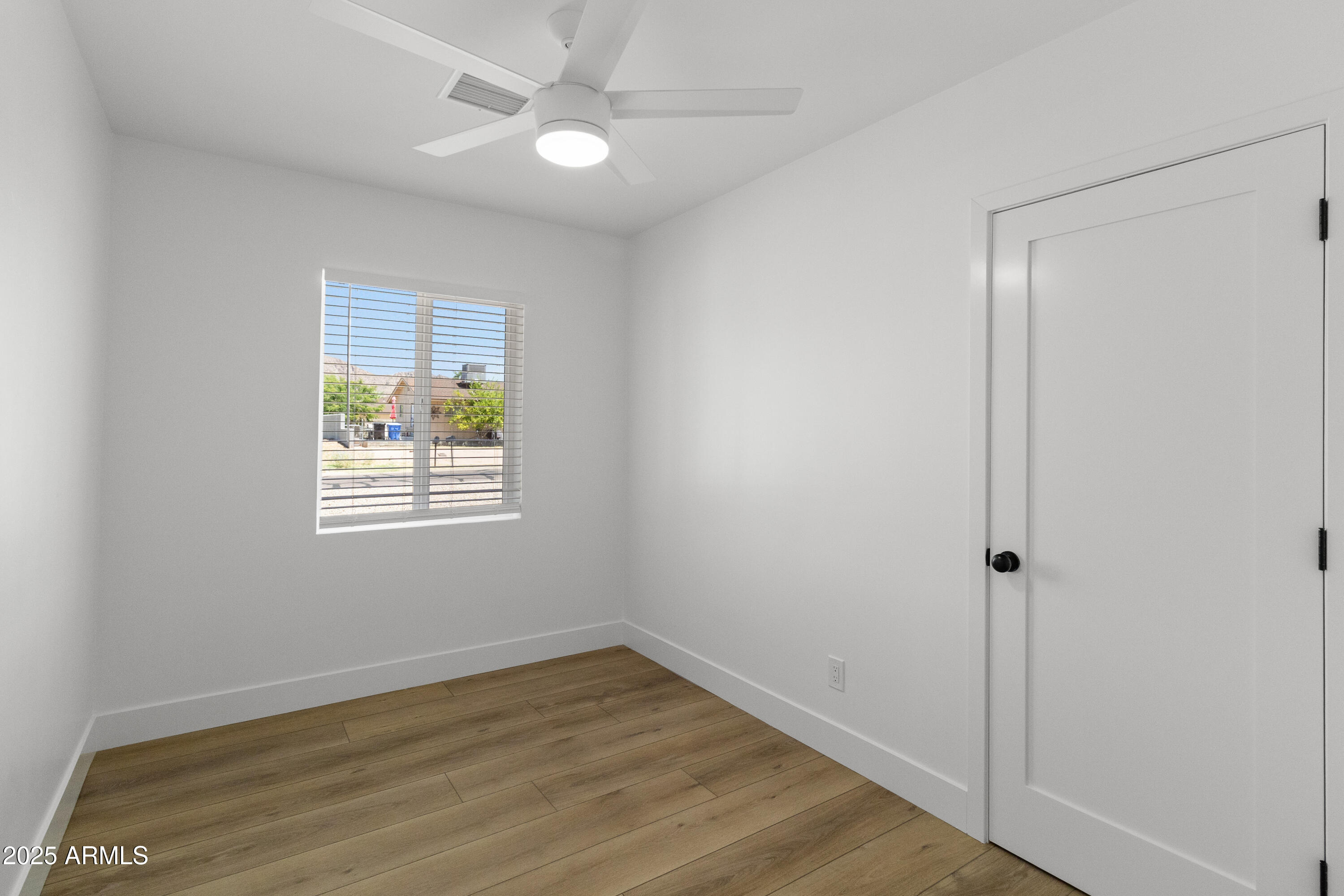 5331 E VIRGINIA Avenue