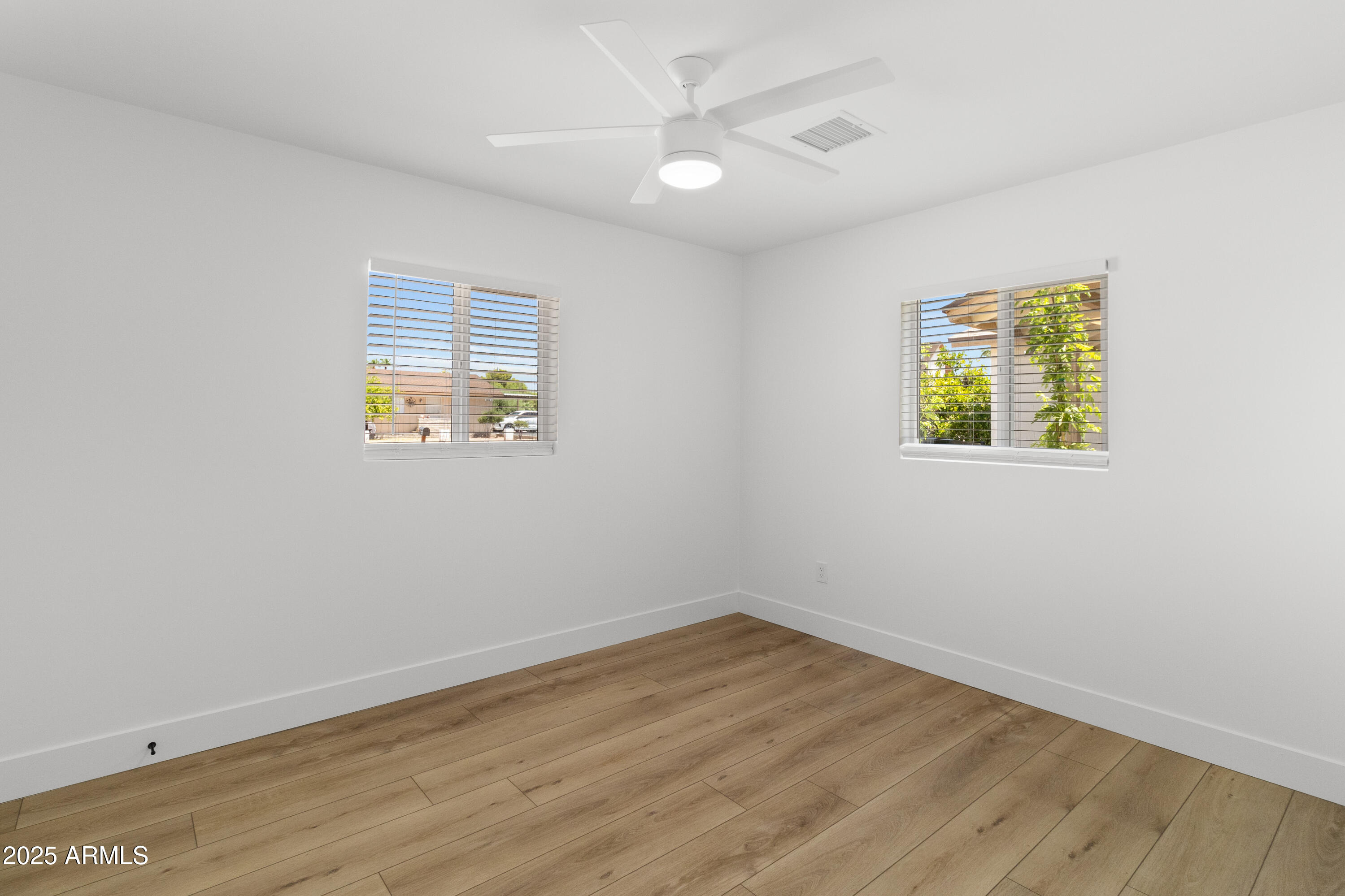 5331 E VIRGINIA Avenue