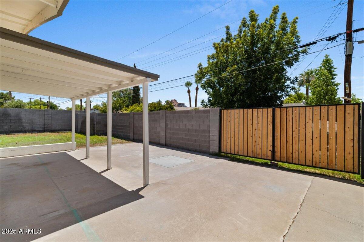 5331 E VIRGINIA Avenue