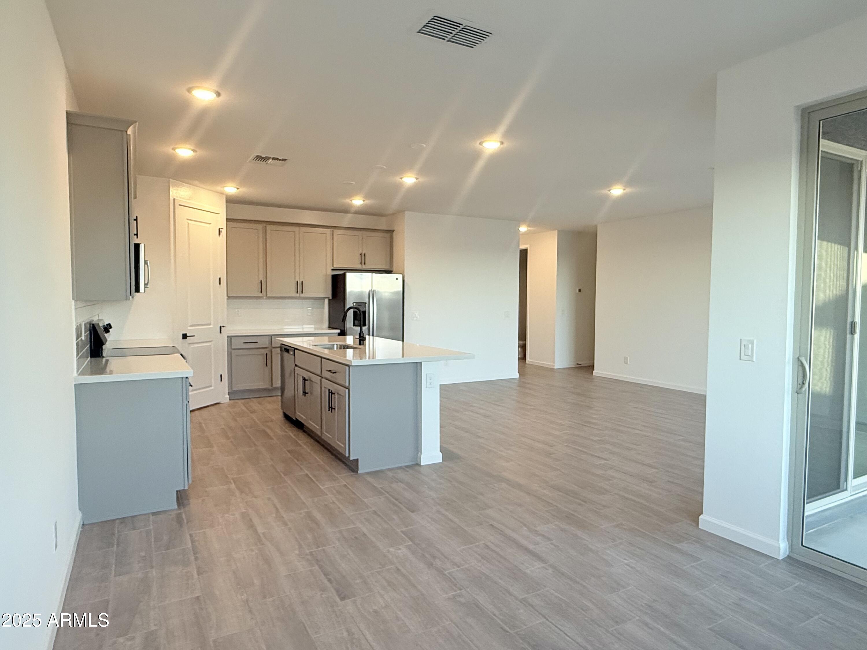 2487 E ROLLING PRAIRIE Lane