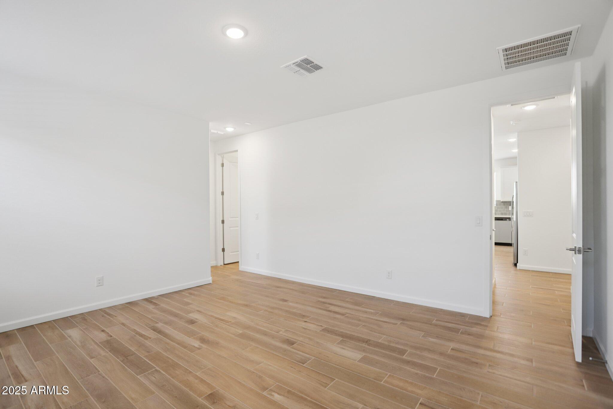 18254 W CAMINO DE ORO