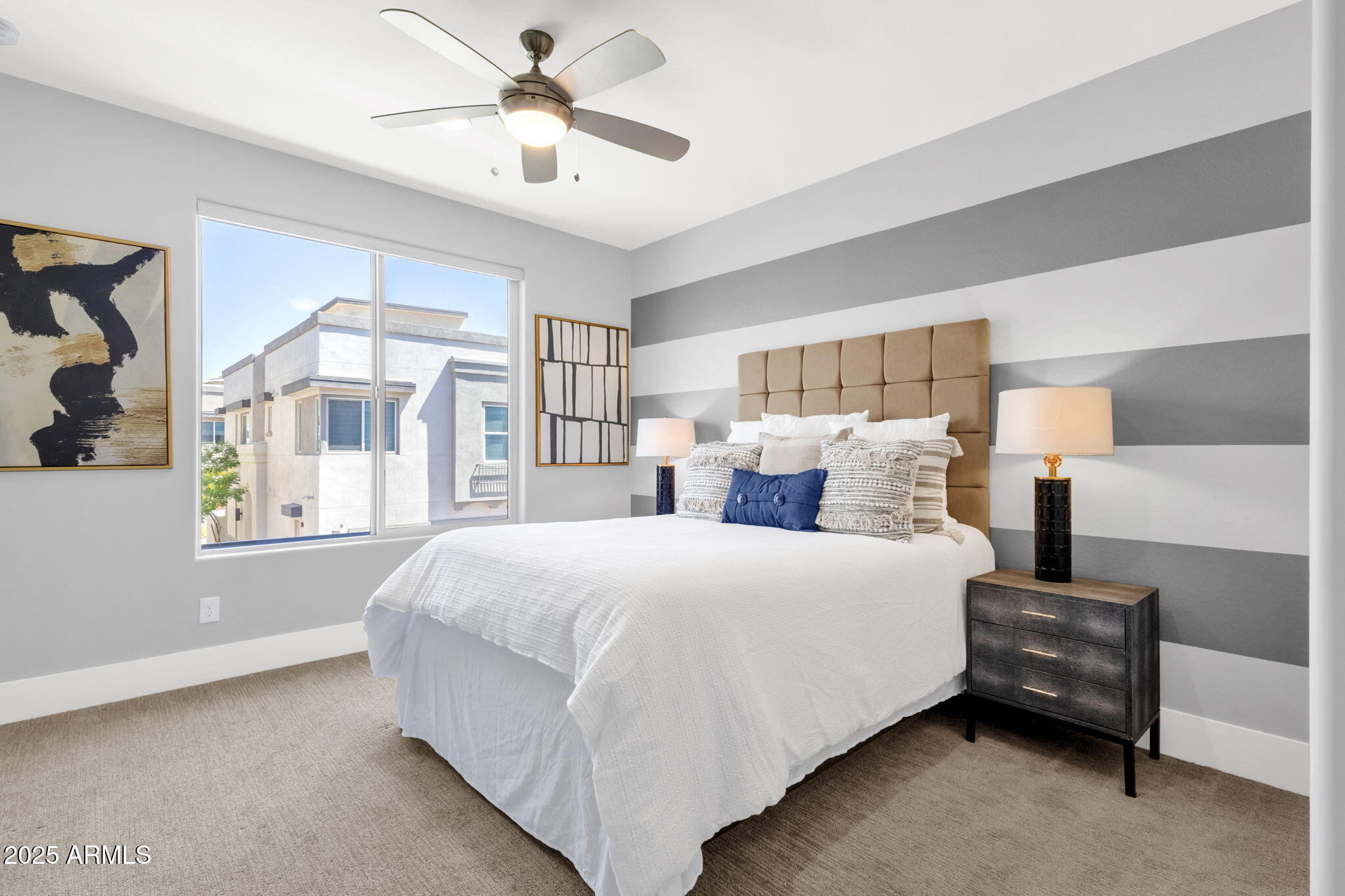 7449 E VIA DE LUNA Drive